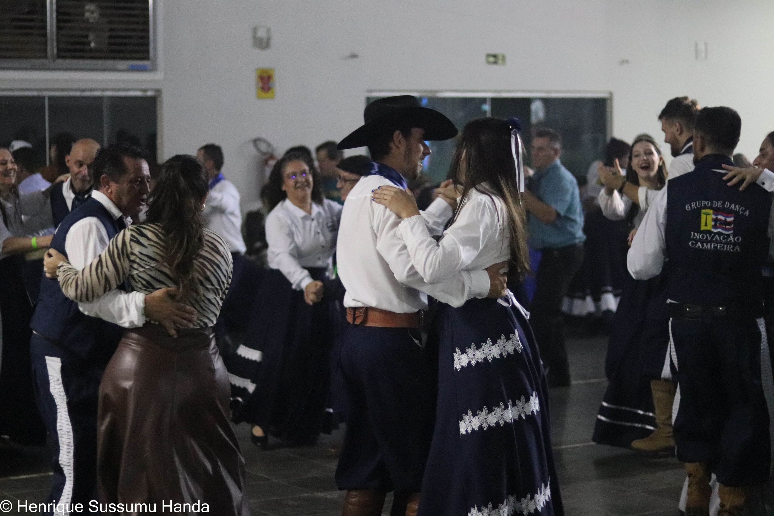 Formatura Curso de Dança Inovação Campeira. Handa Produções