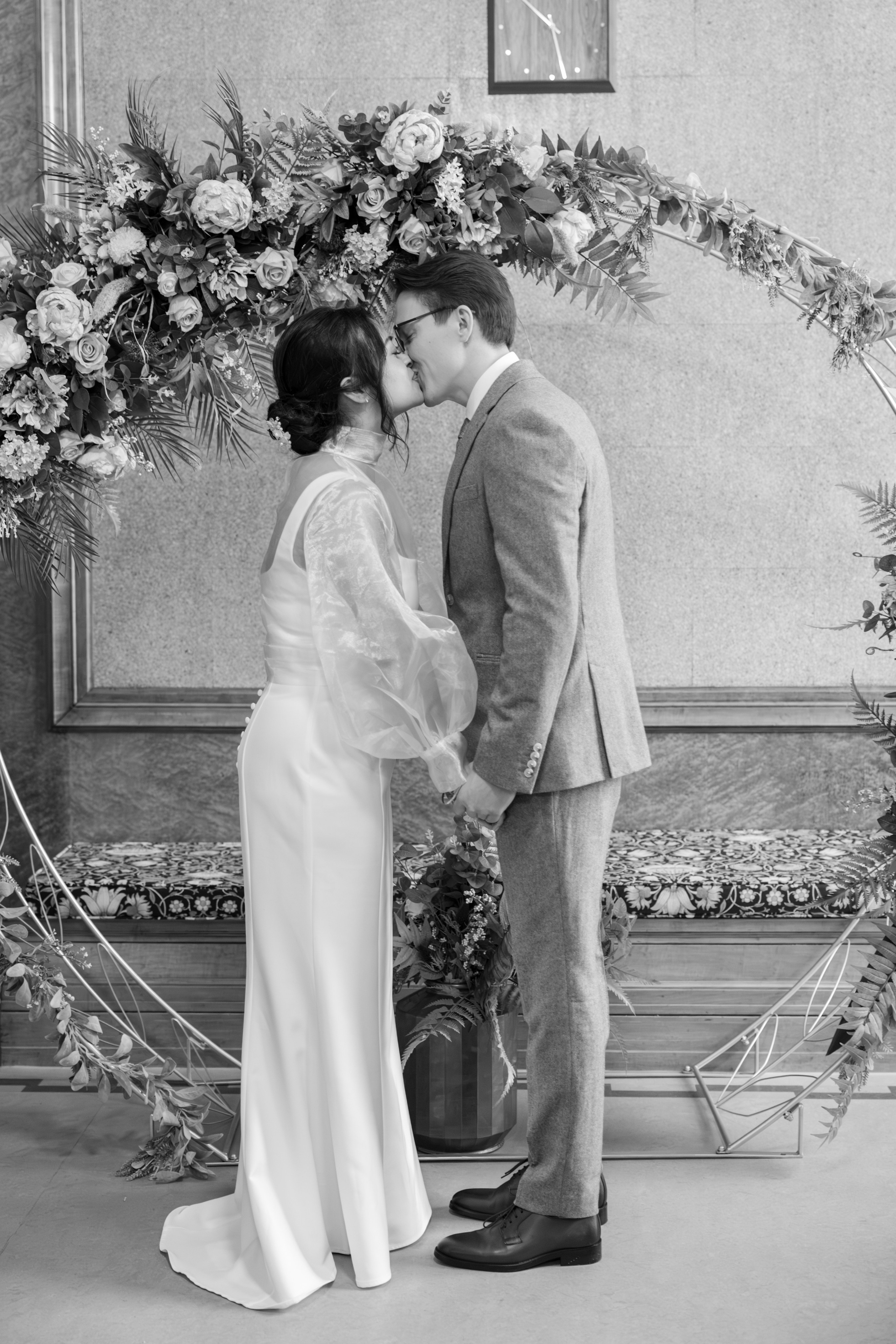 Couples|Elopement|Weddings. PHOTOGRAPHER IN LONDON