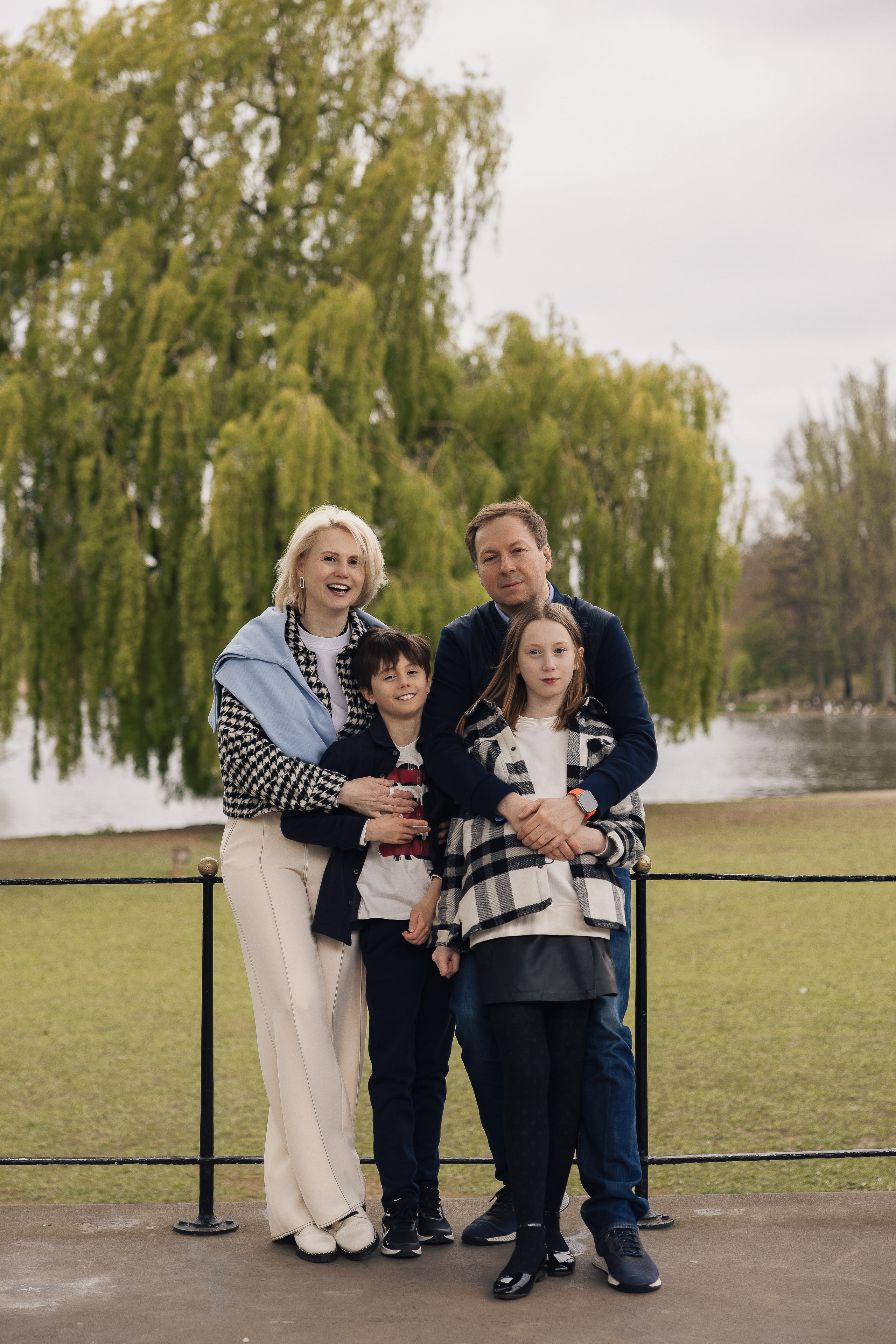 Families. PHOTOGRAPHER IN LONDON