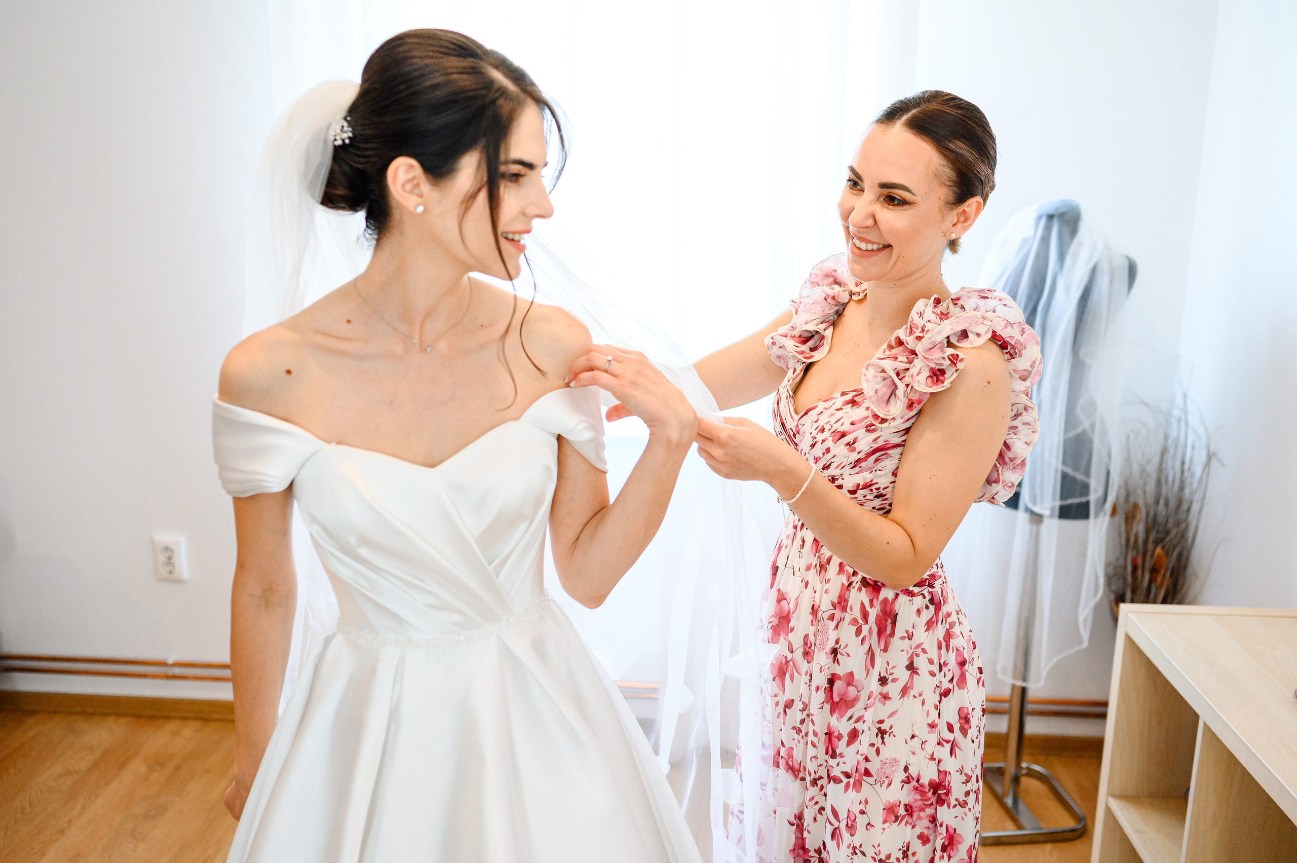 Madalina & Ovidiu. Mugurel Olteanu Fotograf