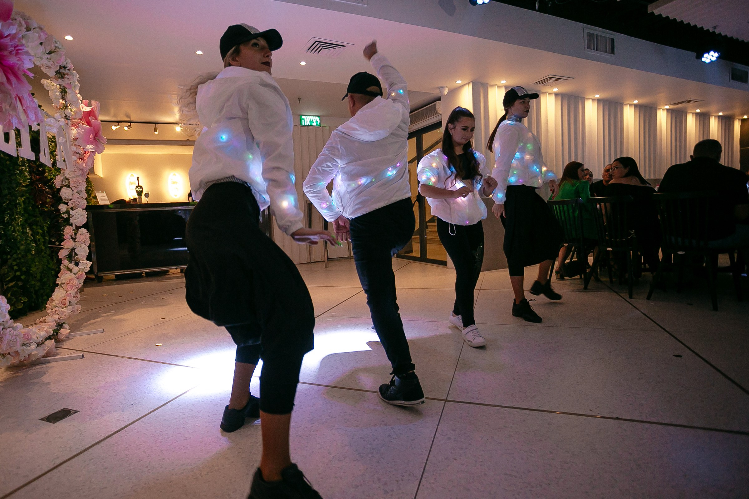 אולם תבור, בת מצווה ליאן. Home