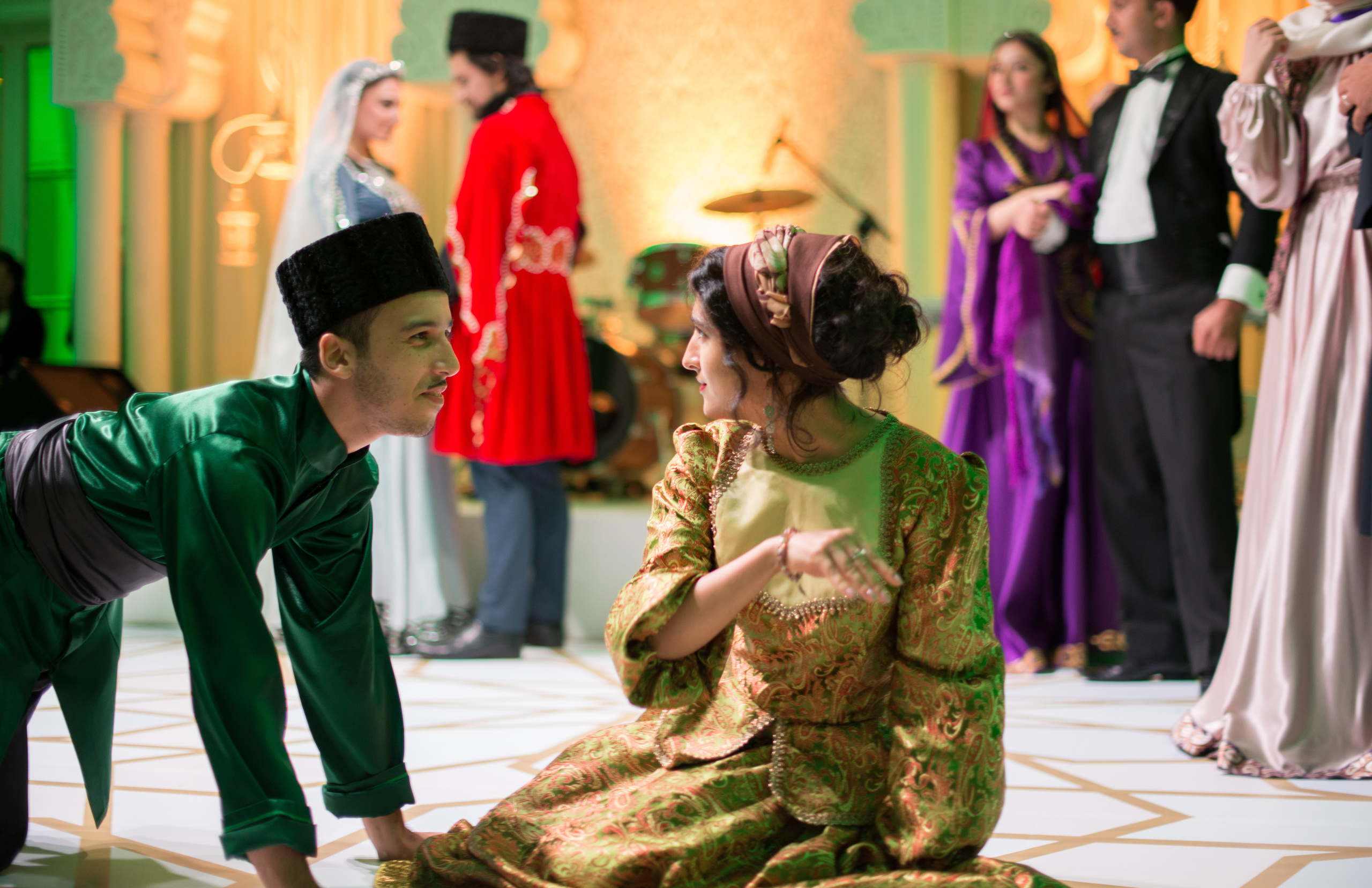 Arshin mal alan for Four Seasons. Наргиз Сулейманова - Фотограф в Азербайджане