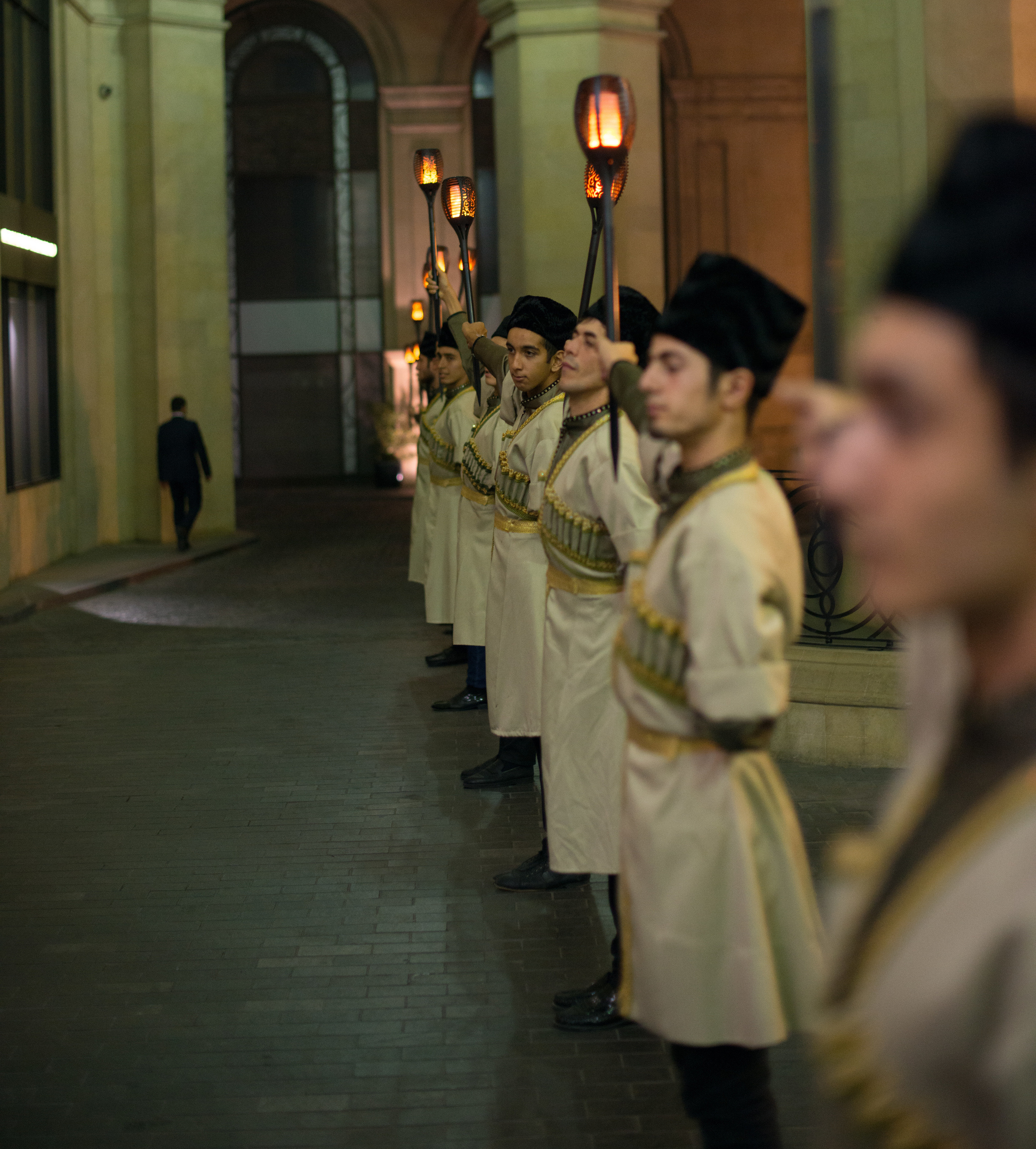 Arshin mal alan for Four Seasons. Наргиз Сулейманова - Фотограф в Азербайджане