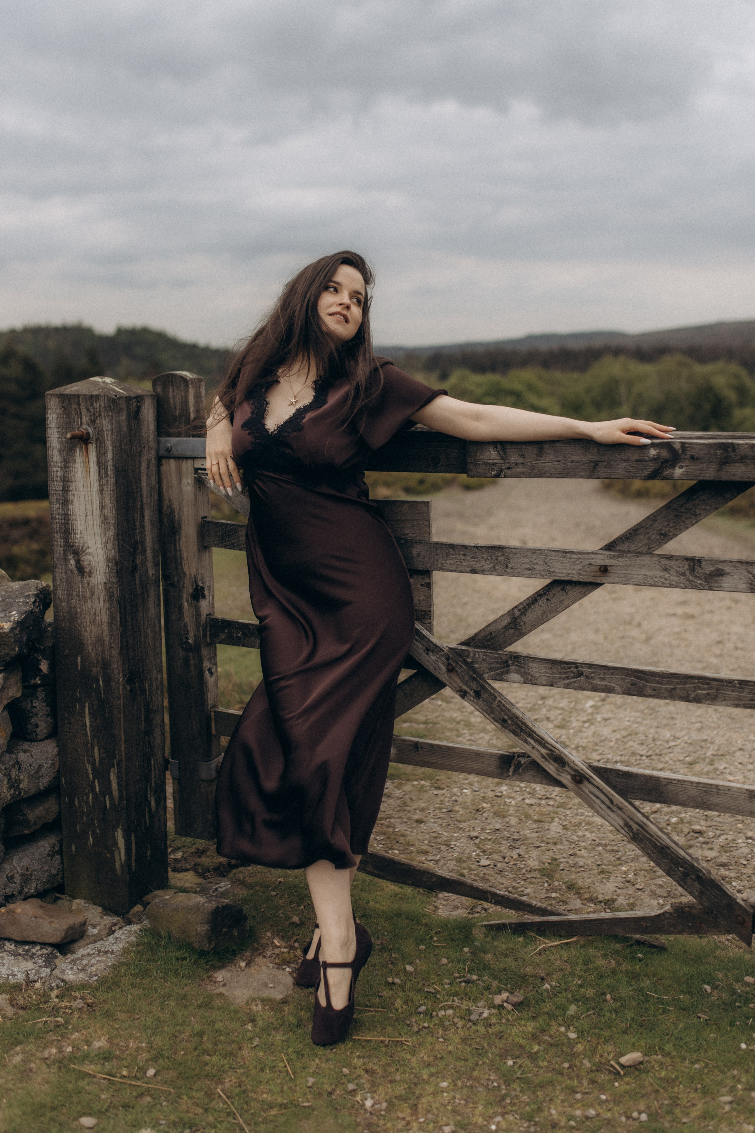 Engagement story. Wedding and Portrait Photographer Evie Moon