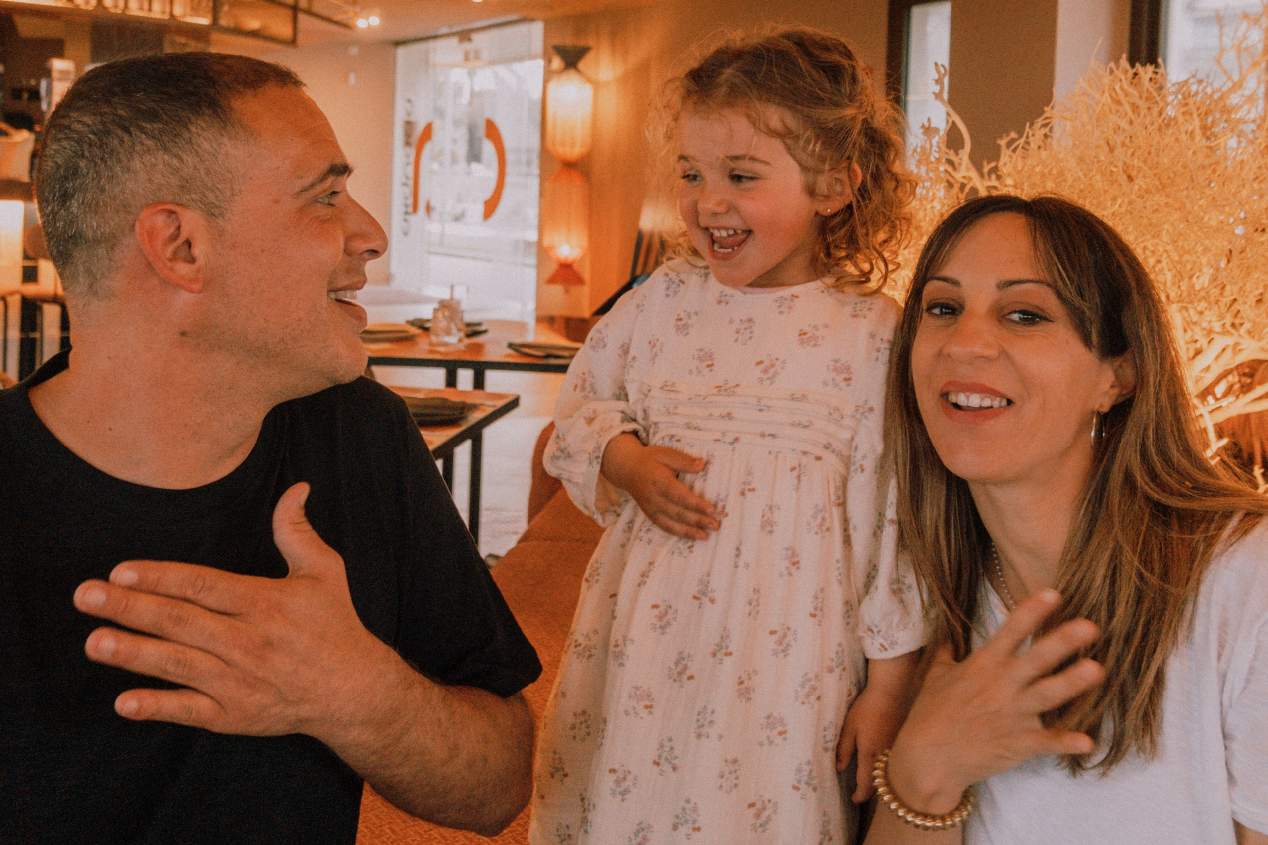 Семейная фотосессия на пляже. Профессиональная фотосъемка в Калафелле — Елена Медведева