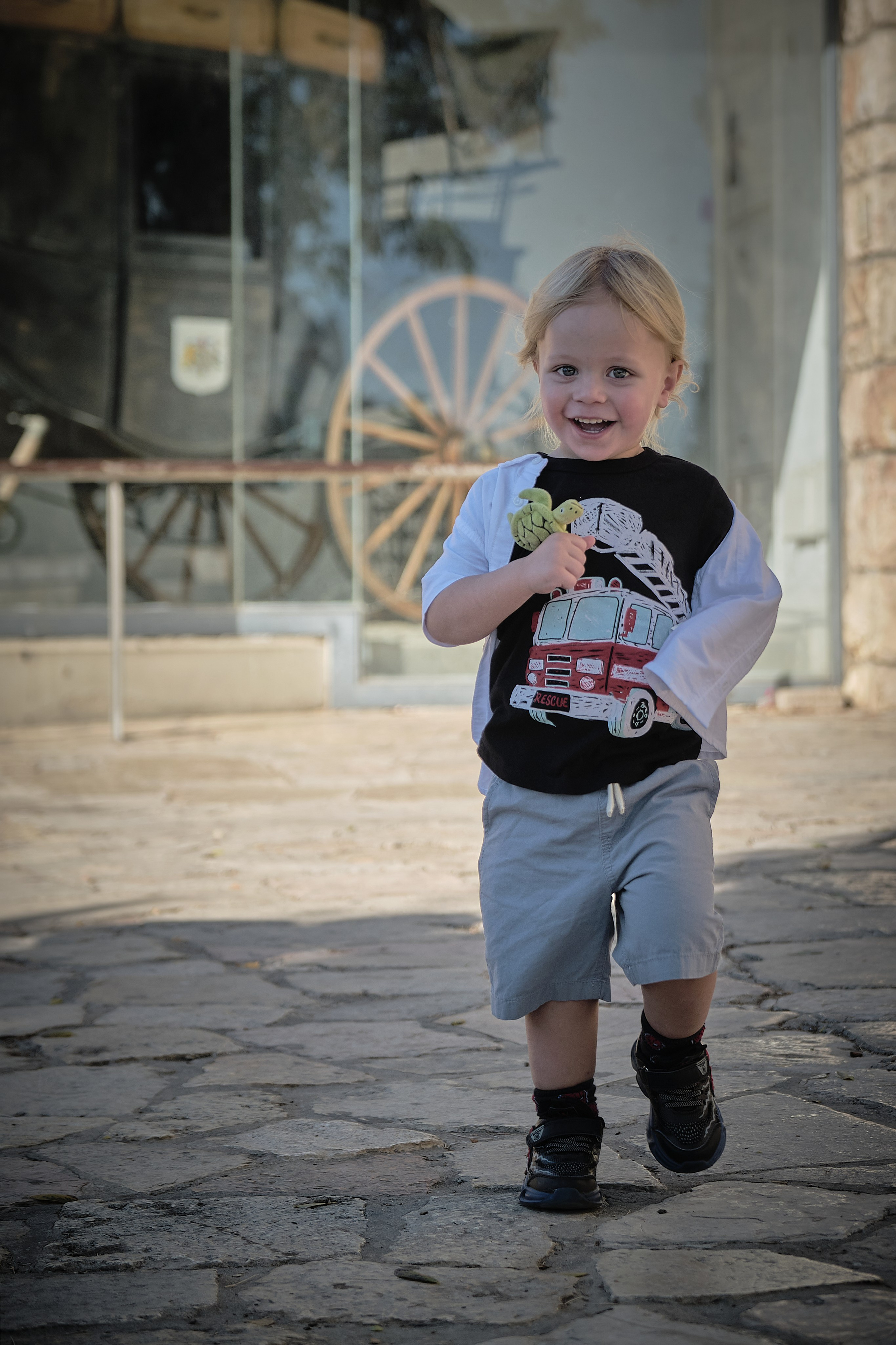 OLAY & FAMILY. Middle East Photo Agency — Photography & Event Magnets — סוכנות צילום והדפסת מגנטים לאירועים