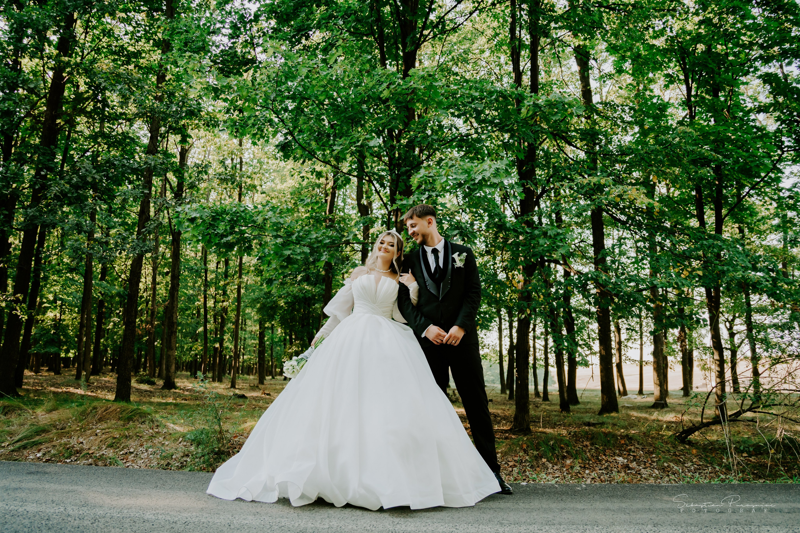 Bianca & Iulian. Sebastian Purusniuc Fotograf - Iasi