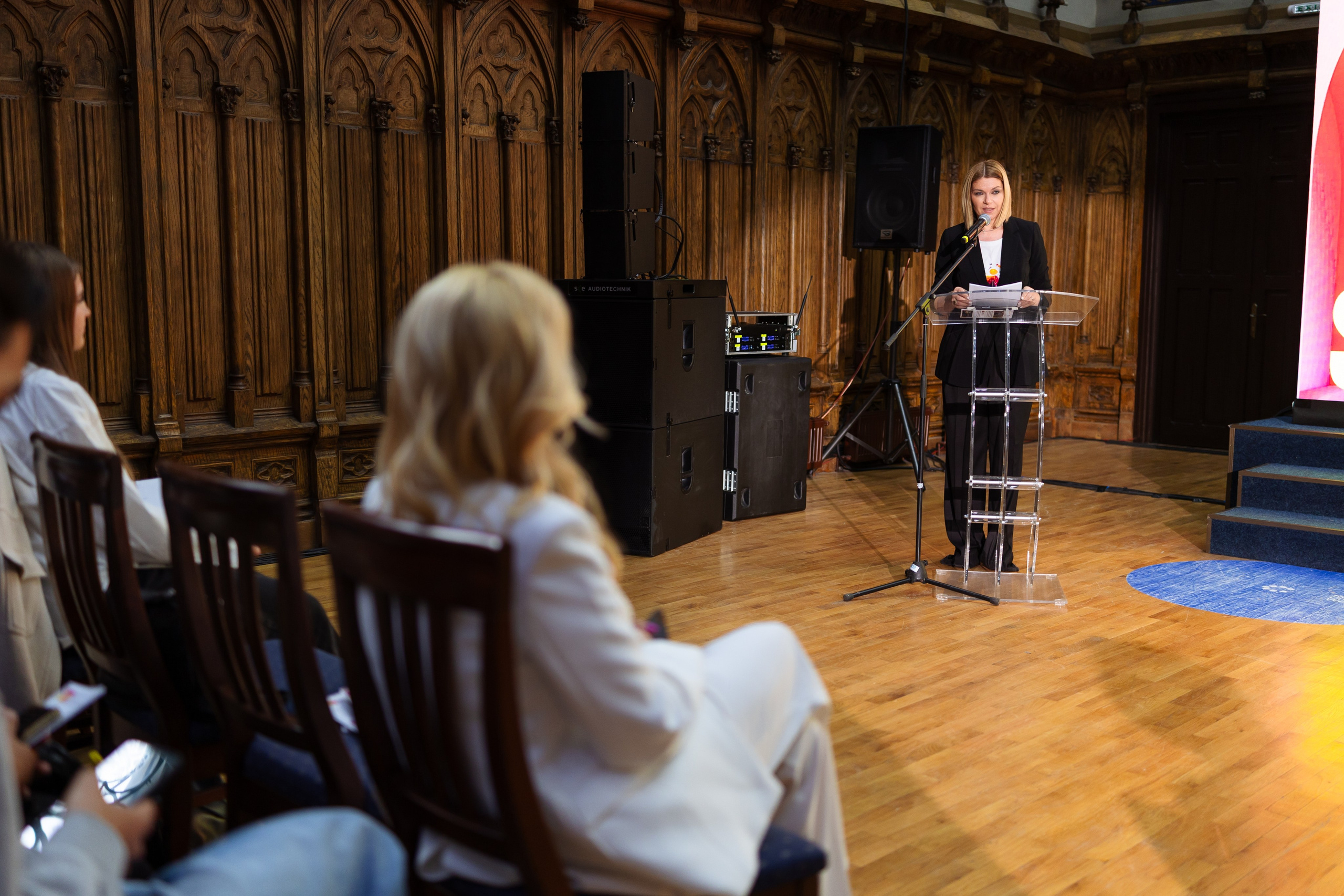 Neuro Atipic. Marius Ciocan