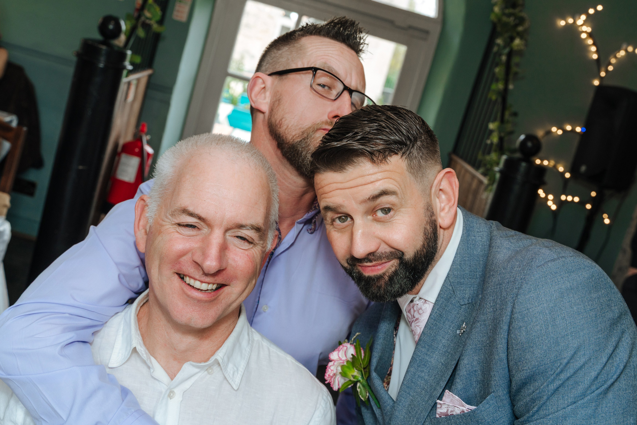 Luke and Nicola’s wedding at Danson House. Photographer in England Ekaterina Romanova