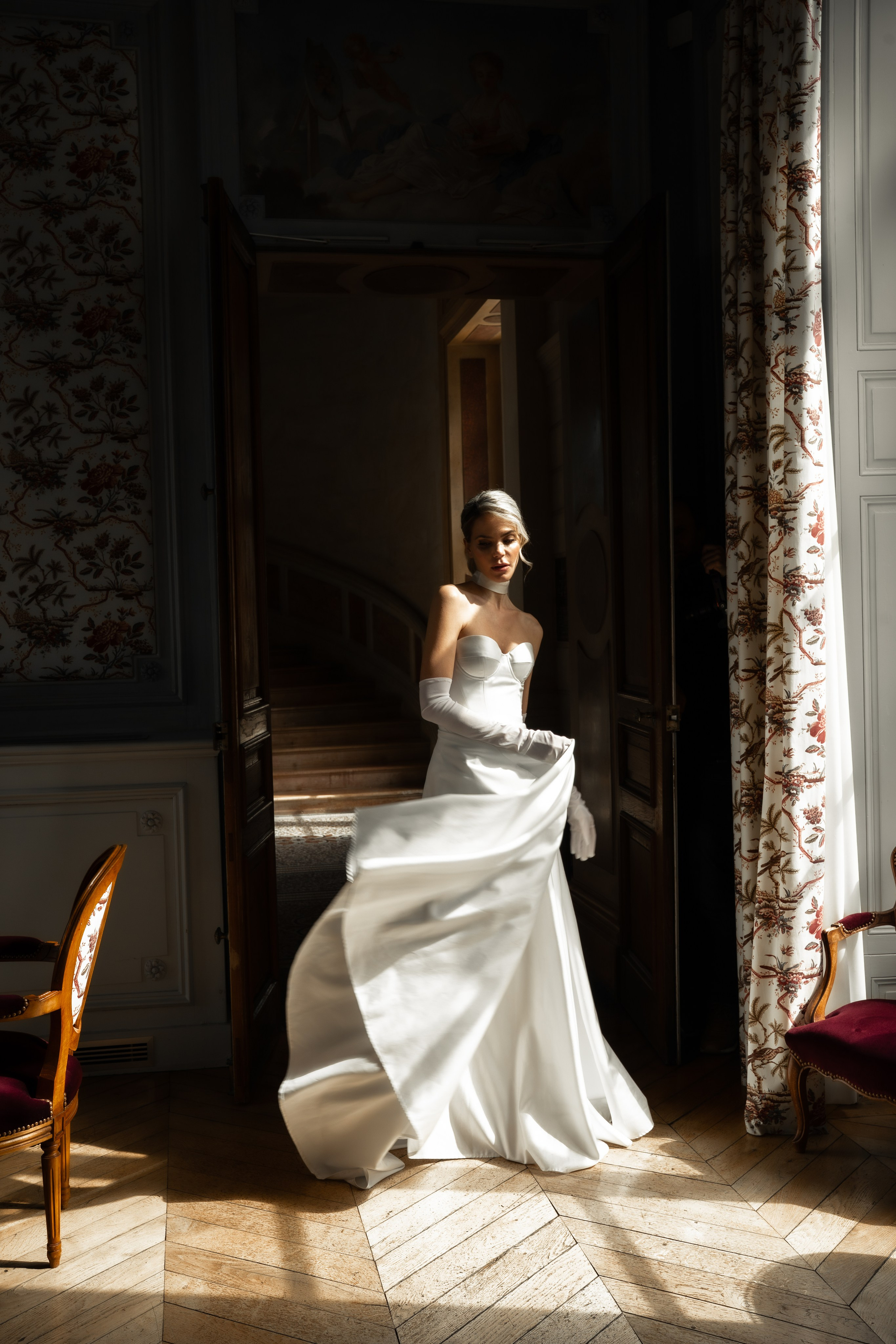 Chateau elopement inspiration. Wedding photographer in Paris Oksana Shum