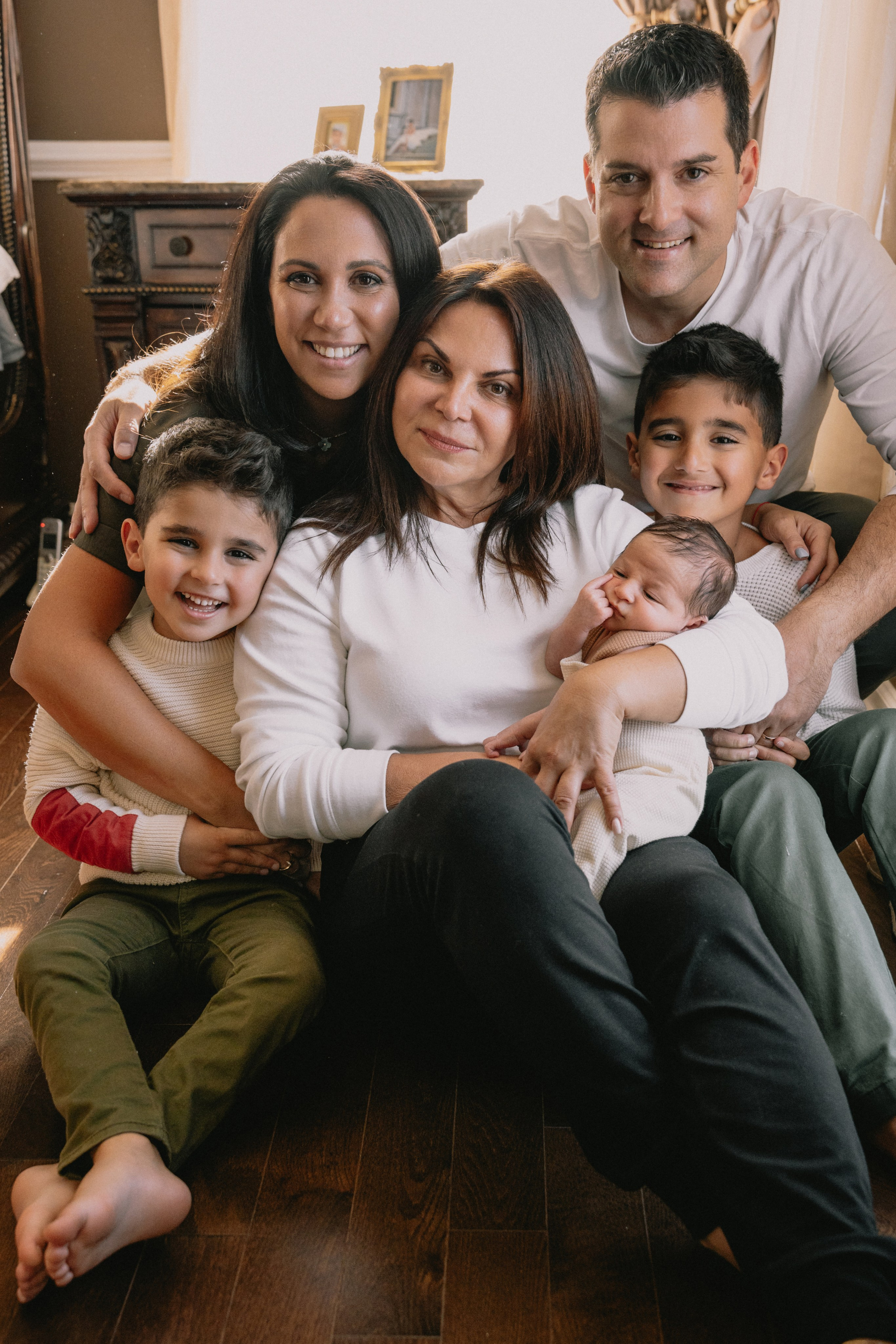 Newborn & Dad Photography – Capturing Precious Father-Baby Bonding. Alisa Tant — Family and newborn photographer Bucks County, Montgomery county, Philadelphia, NJ