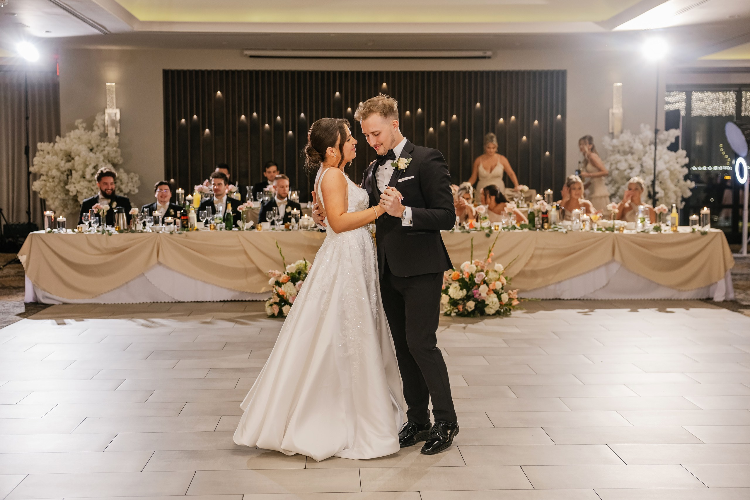 09.06.2025 Wedding. Wedding family event photographer in Chicago Nick Yushevich