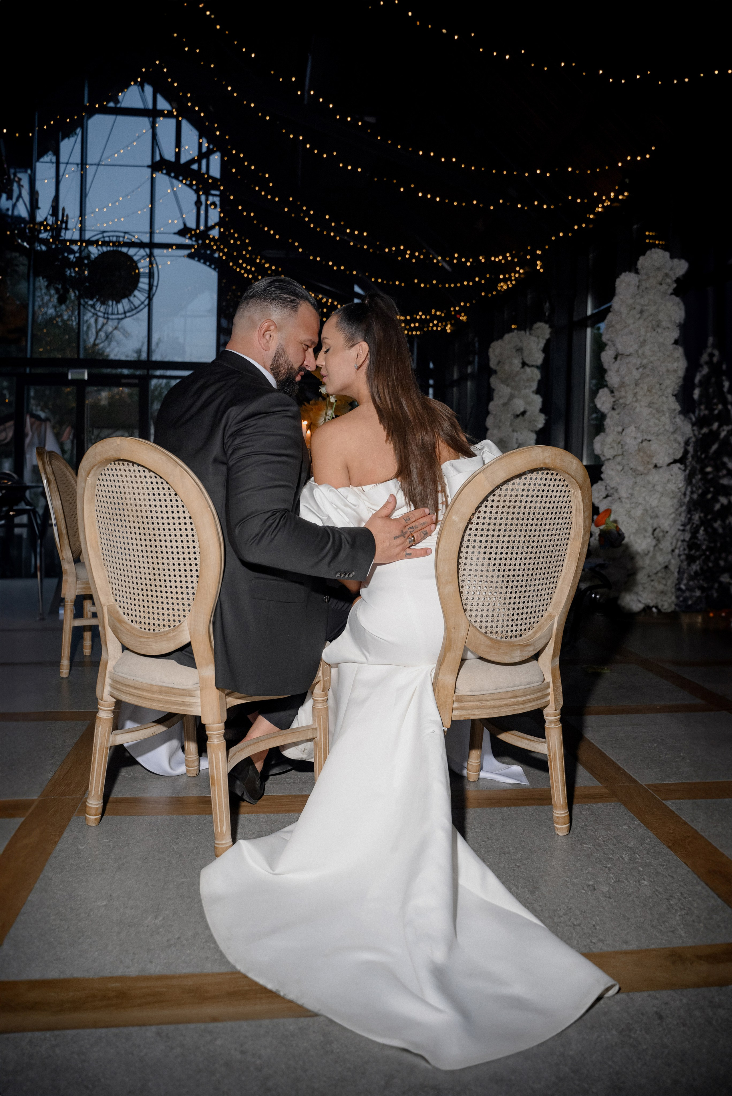 Paula i Marcin wesele w Pałacu Mała wieś 30.04.2024. Wedding photographer Warsaw and Europe