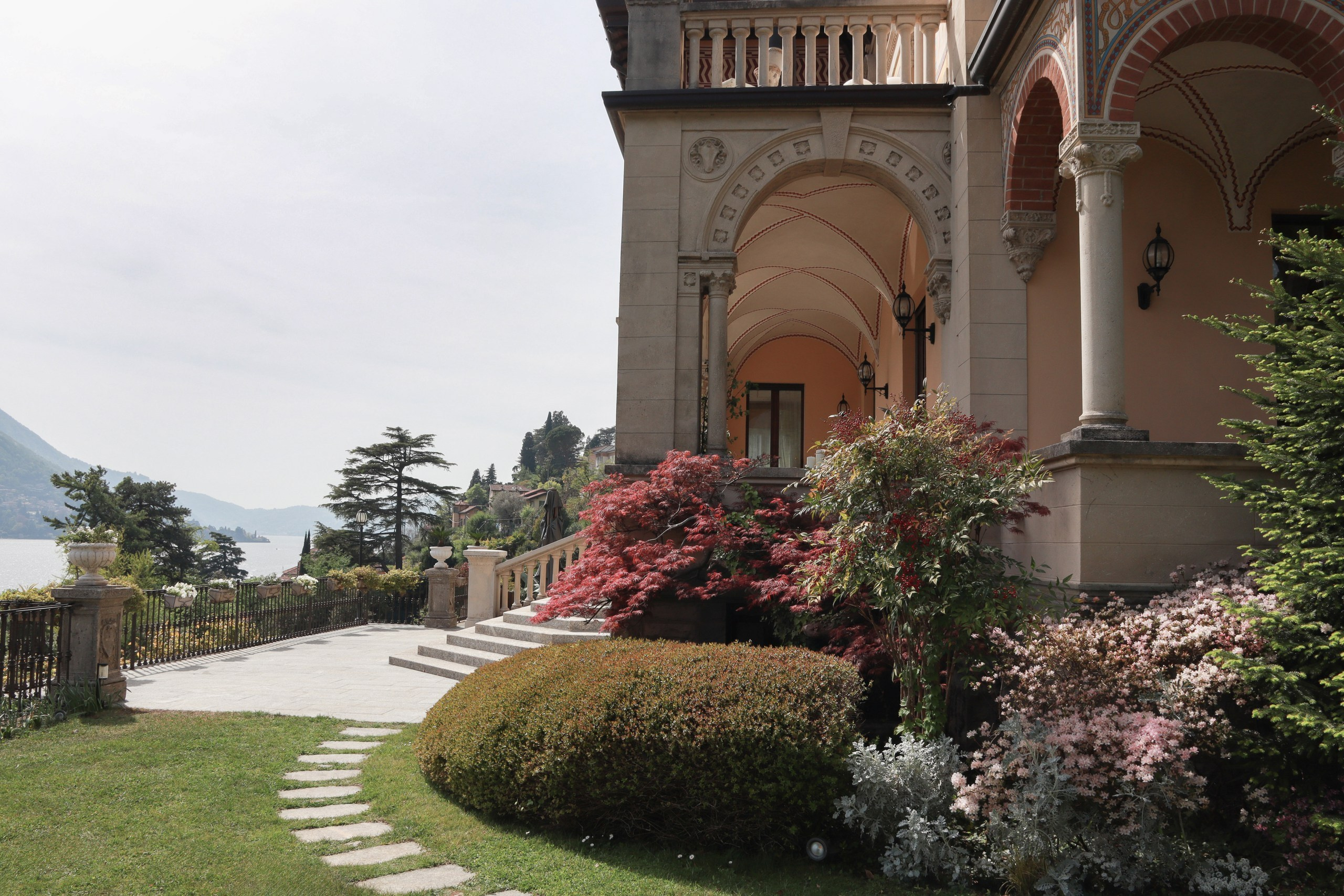 Lake view proposal. Wedding and proposal photographer Italy Como Milan Pavia Bergamo Tuscany Marija Galaka