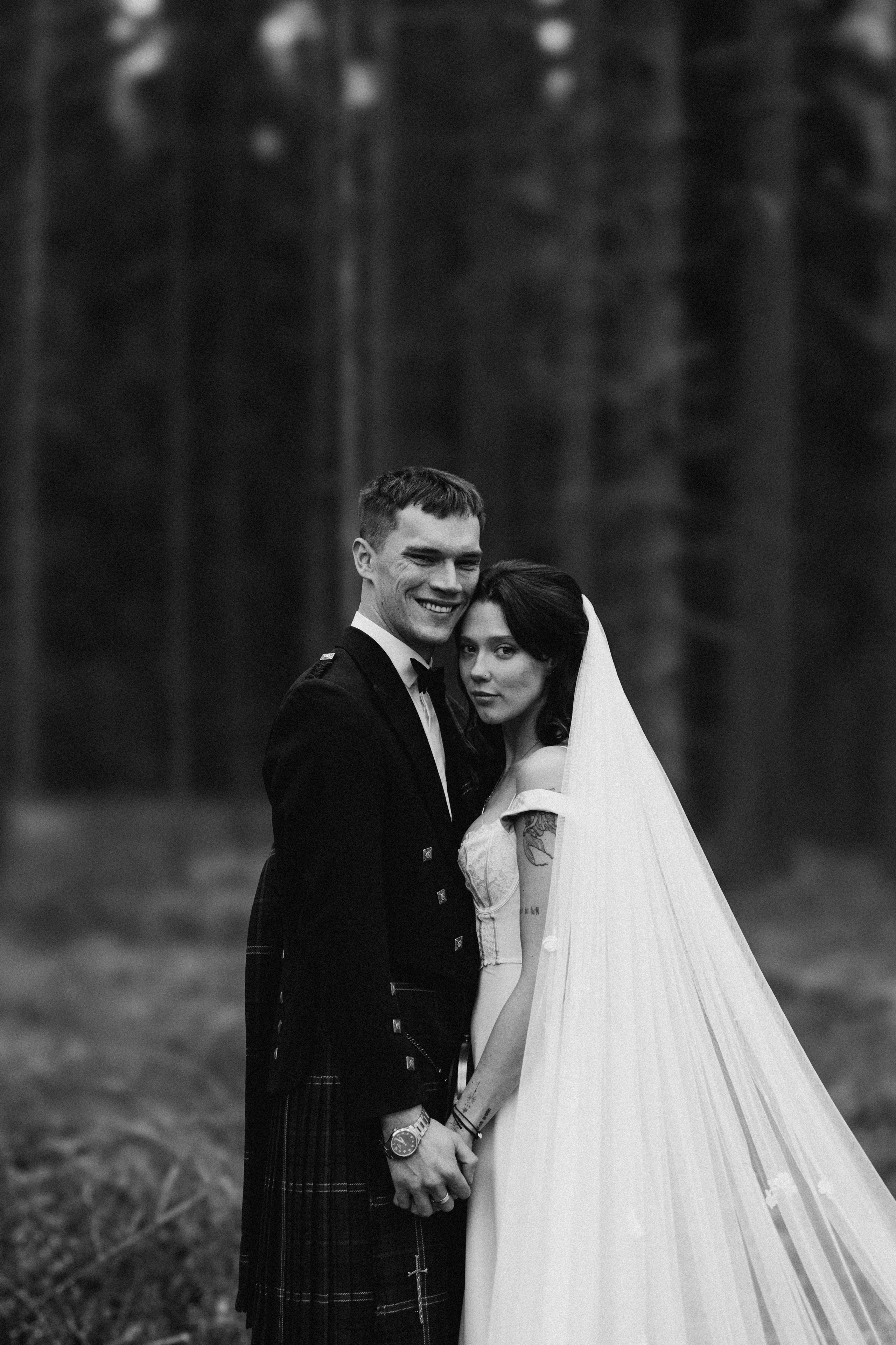 Venla & Kerr. Wedding and portrait photographer in Helsinki Vickan O