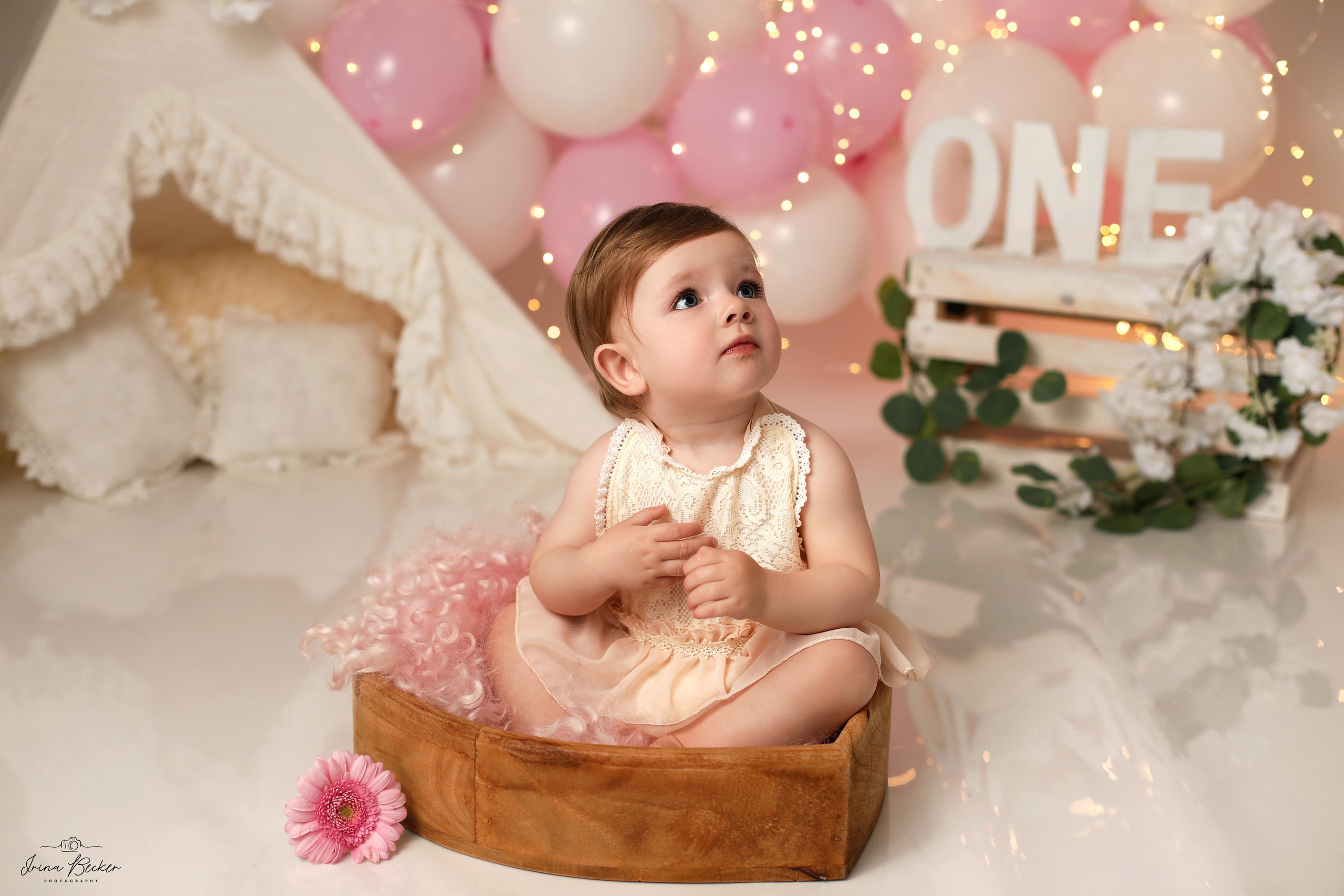 cake-smash ulm, cake-smash stuttgart, cake-smash metzingen, cake-smash, neu-ulm, cake-smash göppingen,  erste torte, erste geburtstag, baby shooting, babyfotografie ulm, geburtstags torte, 1 jähr shooting, erste torte ulm, erste torte stuttgart, erste torte metzingen, erste torte neu-ulm, babyfotografie neu-ulm, babyfotografie stuttgart, babyfotografie reutlingen, babyfotografie memmingen, babyfotografie günzburg, babyfotografie ravensburg, babyfotografie bodensee, babyfotografie tübingen, babyfotografie sigmaringen, Kindergeburstag ulm, Babyfotograf Ulm, Babyfotograf Ehingen, Babyfotograf Riedlingen, Babyfotograf Laupheim,Erste Geburtstag, Geburtstagskind