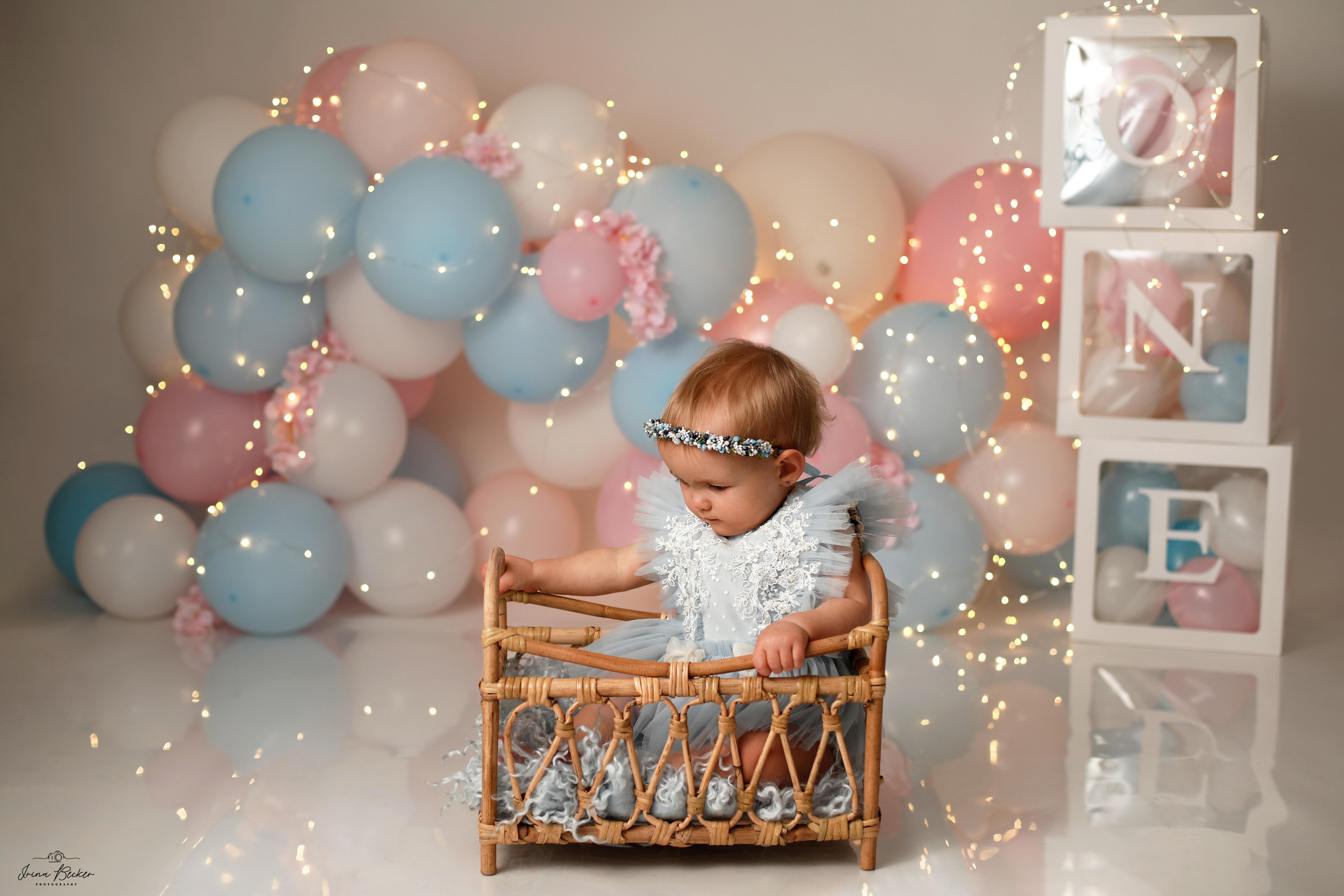 Babyfotograf Ulm; Babyfotograf Neu-Ulm; Babyfotograf Münsingen; Babyfotograf Metzingen; Babyfotograf Göppingen; Babyfotograf Tübingen; Babyfotograf Memmingen; Babyfotograf Reutlingen; Babyfotograf Stuttgart; Babyfotograf Günzburg; Babyfotograf Biberach an der Riss; Babyfotograf Alb-Donau-Kreis; Babyfotograf Bad Saulgau; Babyfotograf Bad Waldsee; Babyfotograf Ehingen; neugeborenenfotografie Ulm; neugeborenenfotografie Neu-Ulm; neugeborenenfotografie Stuttgart; neugeborenenfotografie Metzingen; neugeborenenfotografie Münsingen; neugeborenenfotografie Bad Saulgau; neugeborenenfotografie Bad Waldsee; neugeborenenfotografie Ehingen; neugeborenenfotografie Langenau; neugeborenenfotografie Ravensburg; neugeborenenfotografie Sigmaringen; Fograf Ulm; Fotograf Ehingen; Fotograf Bad Waldsee; Newborn Shooting Ulm; Babyshooting Ulm; Babyshooting Memmingen; Babyshooting Günzburg; Babyfotograf Laupheim; Babyfotograf Riedlingen; Babyfotograf Biberach an der Riß; pregnancy; Baby; Babyfotograf Biberach an der Riß; Babyfotograf Erbach; Babyfotograf Blaubeuren; Baby Photograph Ulm, cake-smash fotograf ulm, cake-smash stuttgart, cake-smash metzingen, erste geburtstag ulm, ein jahr alt 