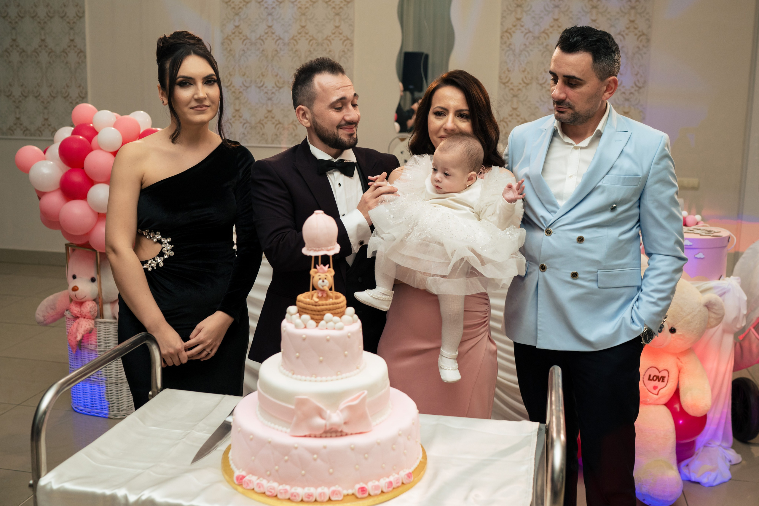 Anastasia Ellen. Acasă