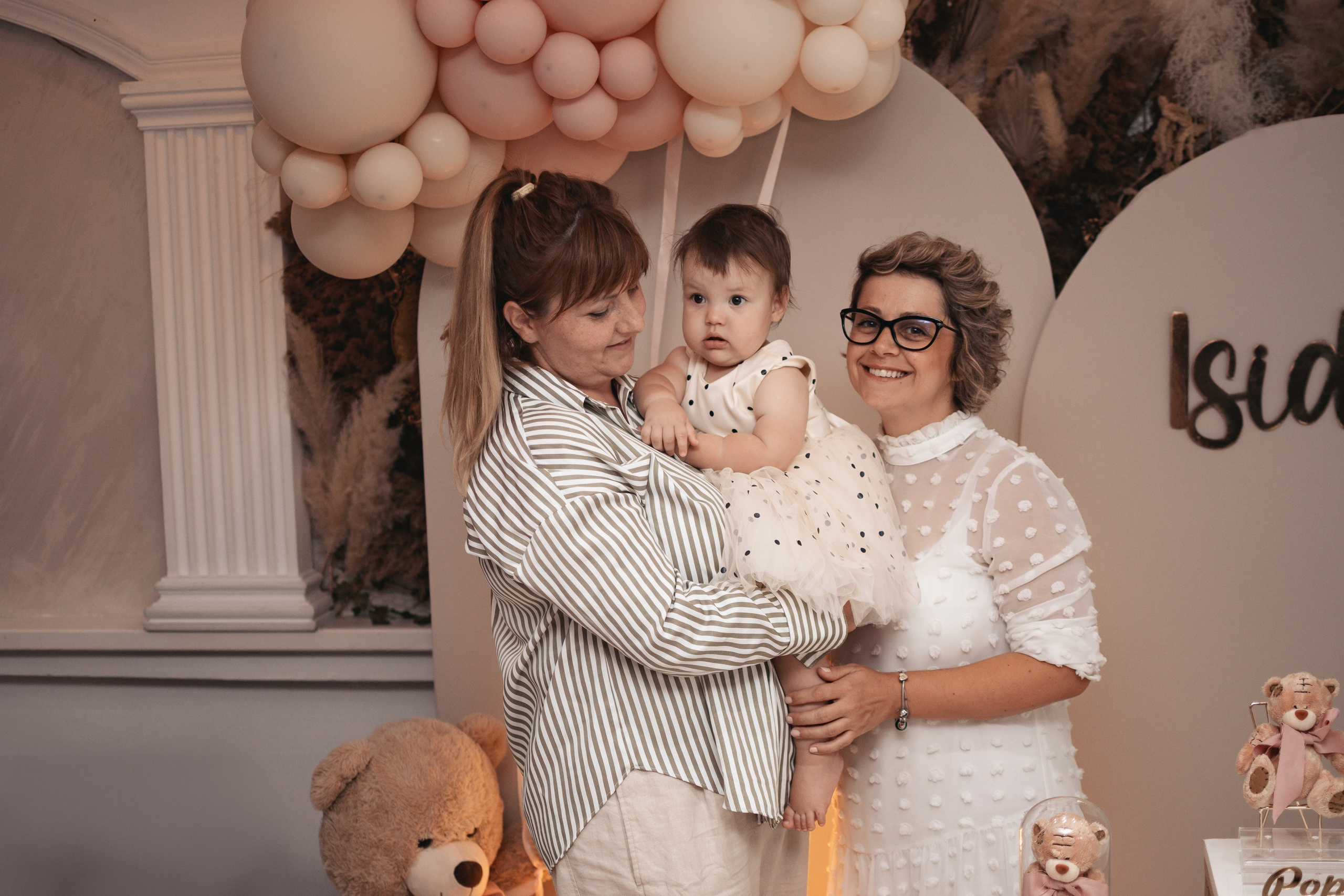 Isidora, rođendan. BambinaaPhotography