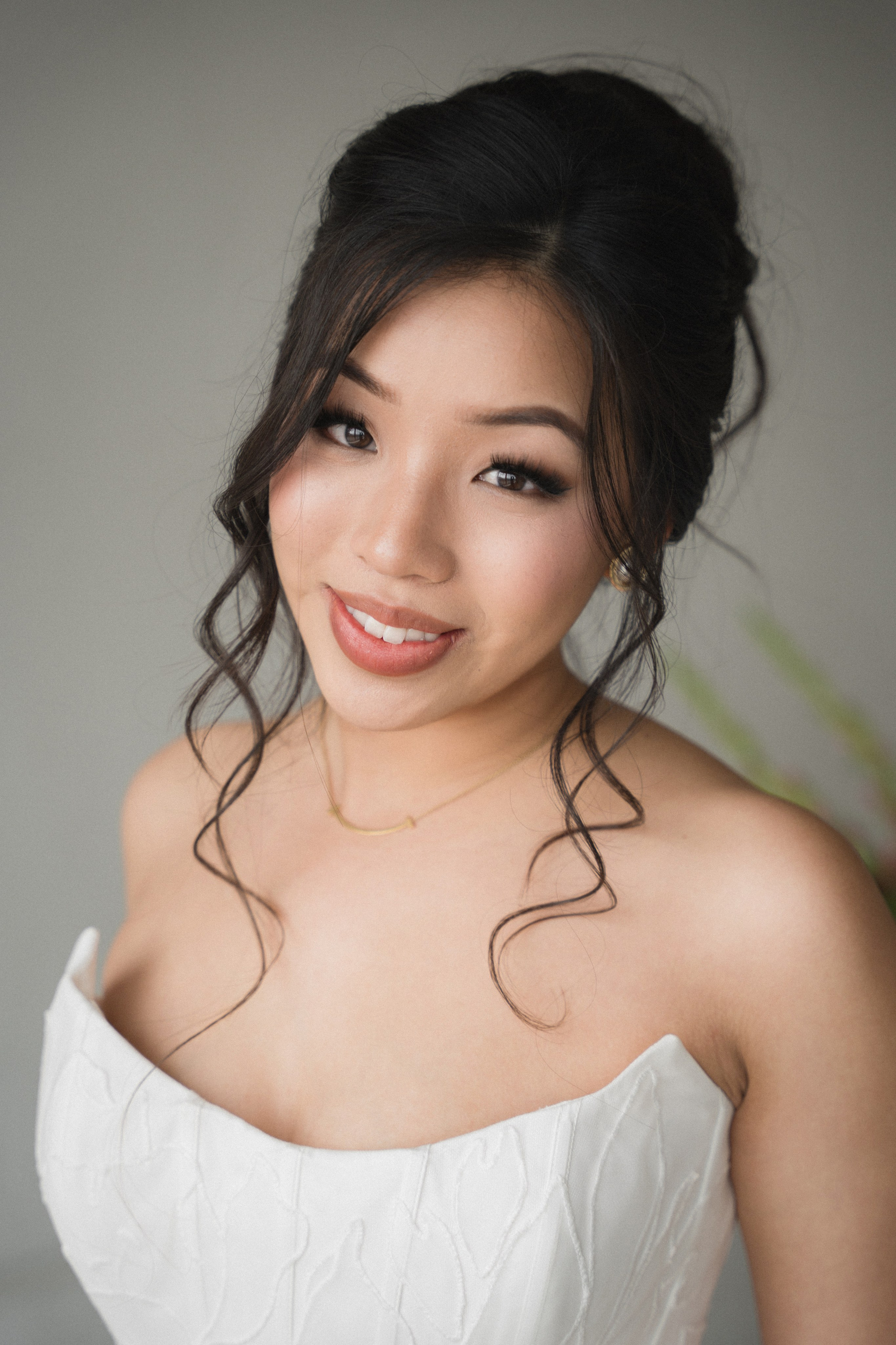 Apphia | Bridal session. Photographer in Washington Sophia D