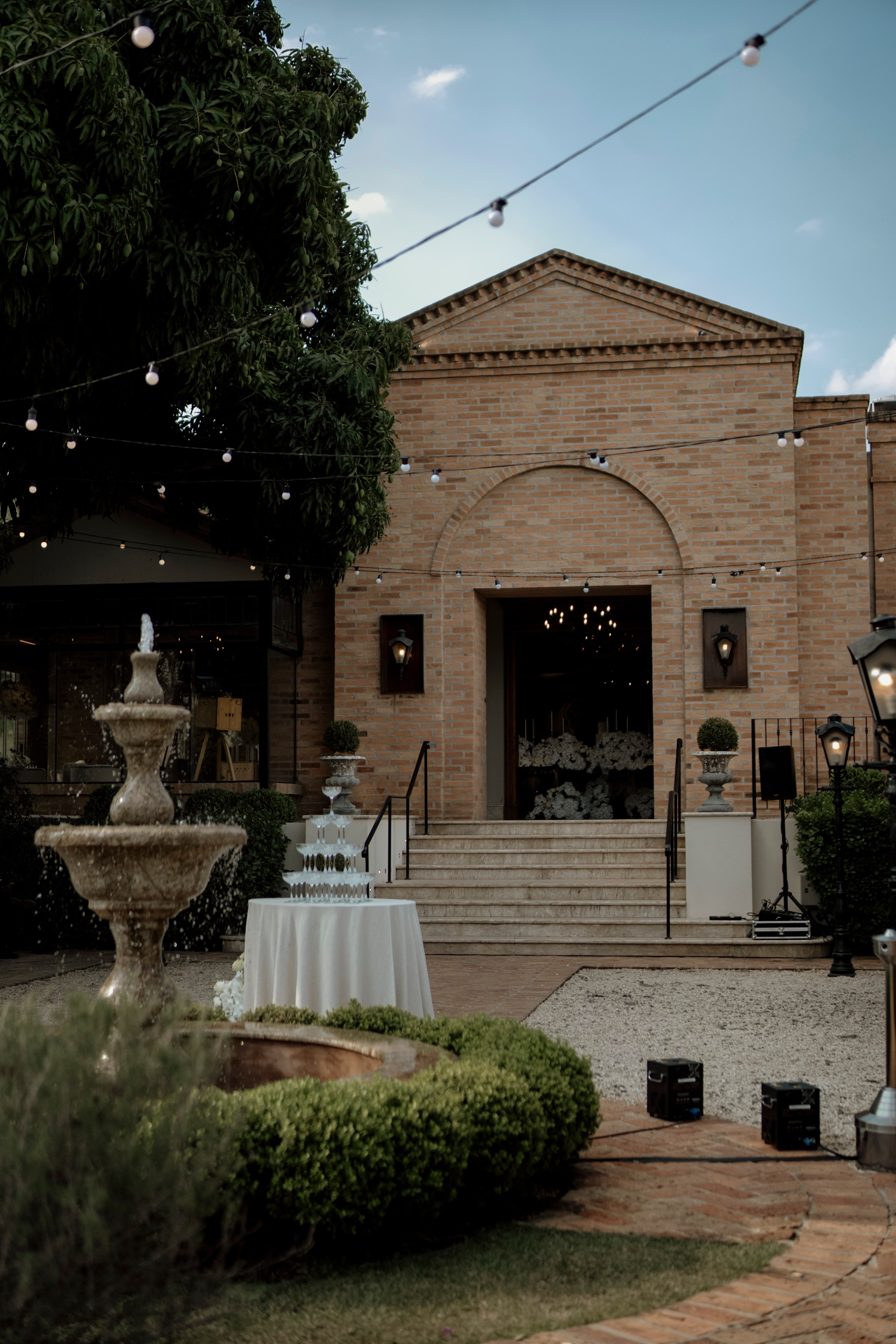 Laura & Lucas. Congiu Wedding