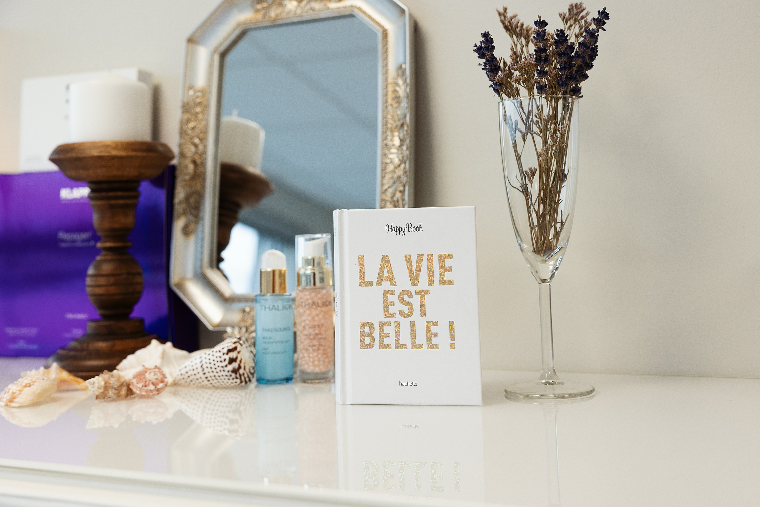 Violeta Sili, Esthéticienne/Beautician