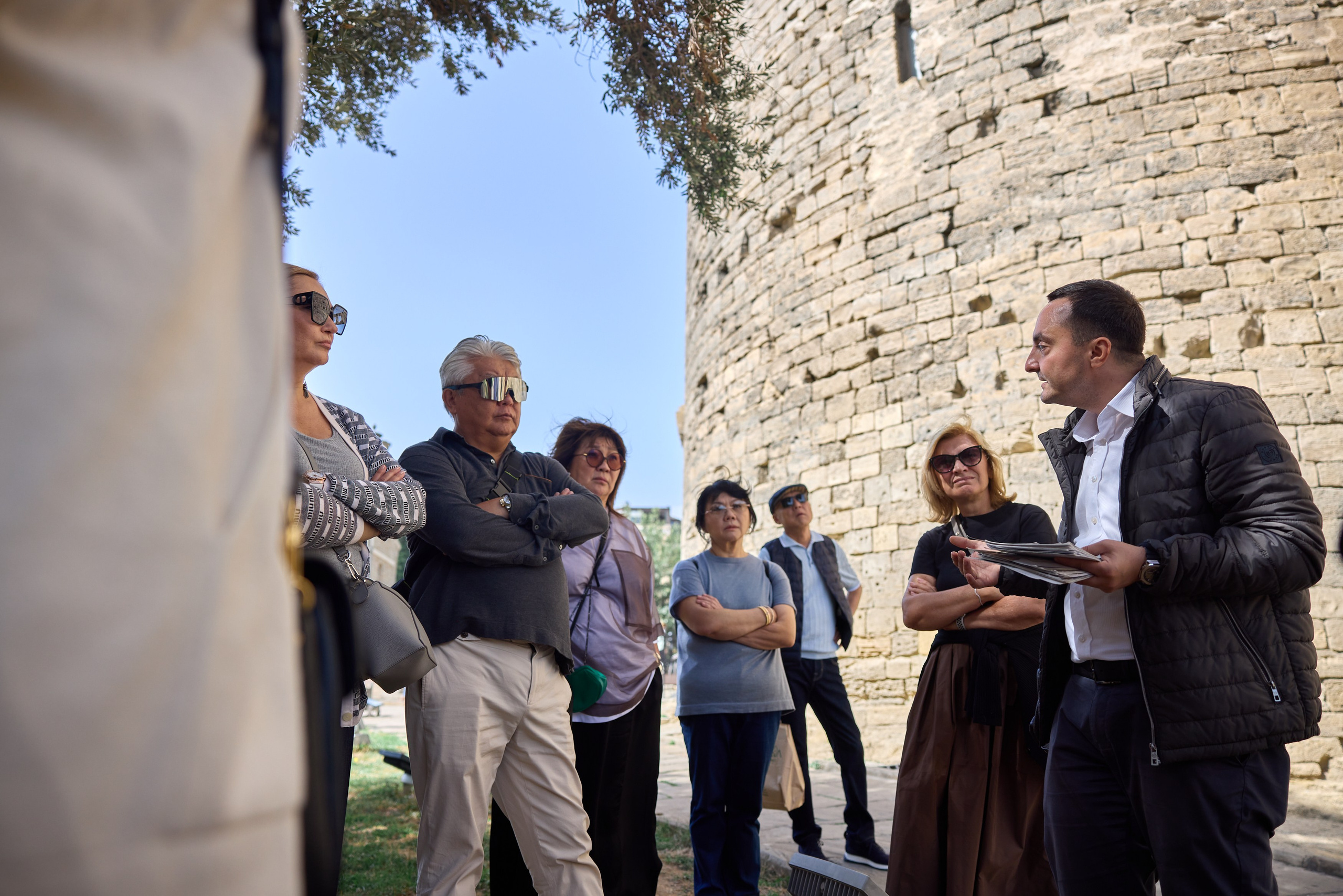 Экскурсия по Баку. День 2. Photographer in Baku Kamran Enceladus