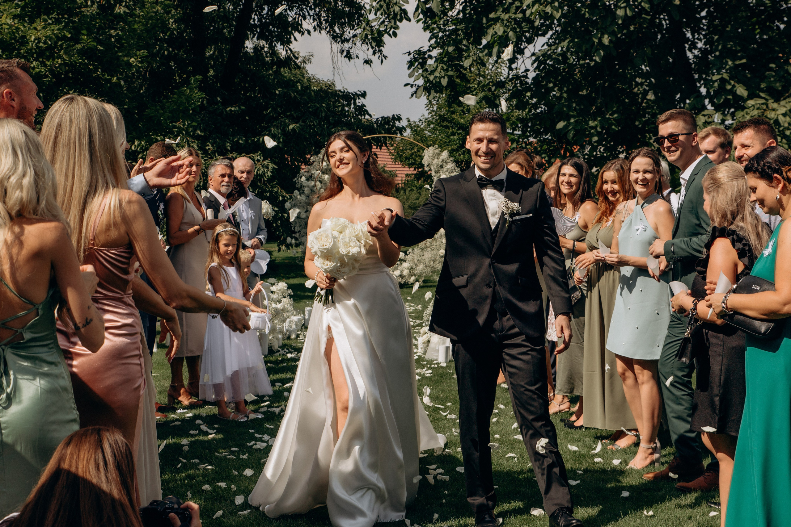 Wedding moments at Na Kmine