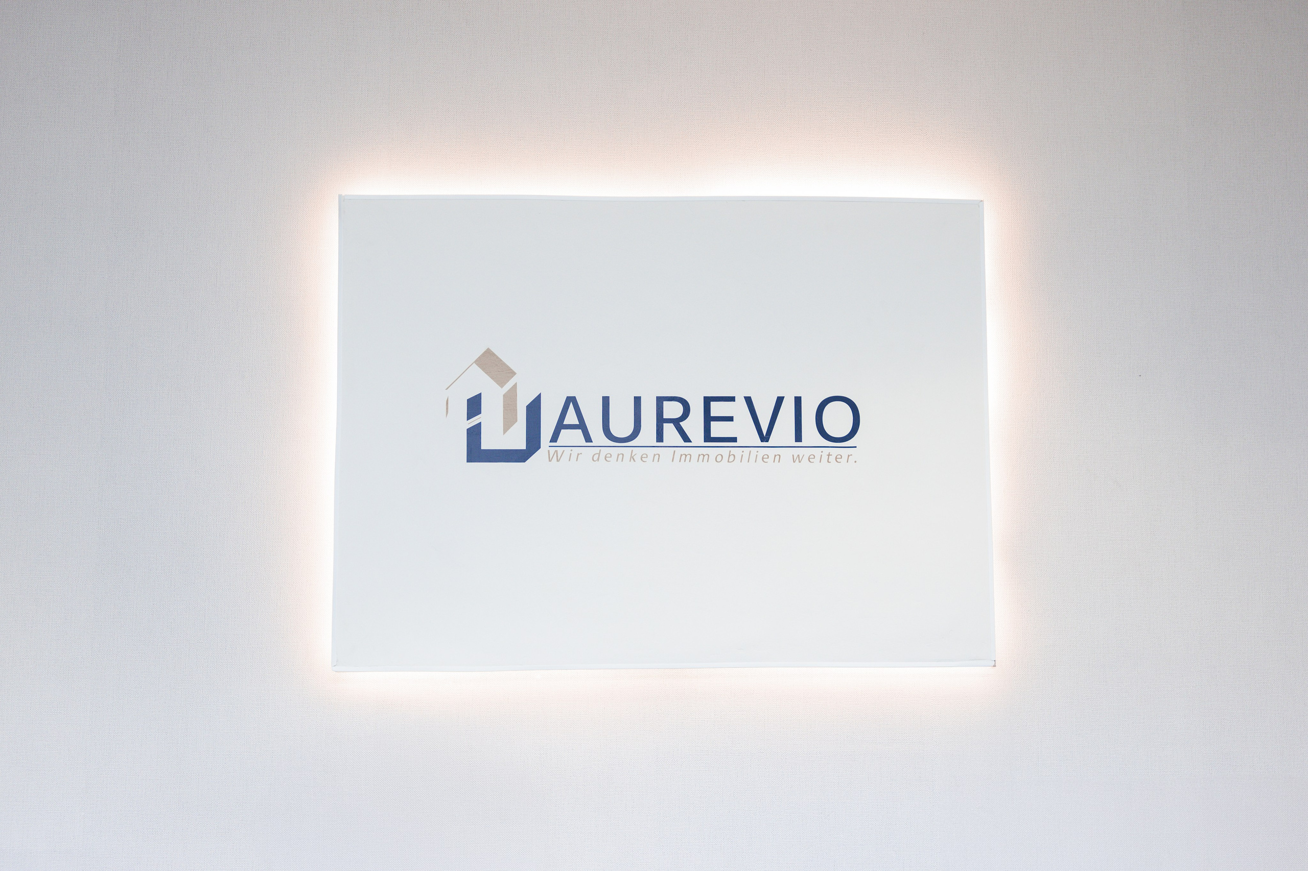 AUREVIO Immobilien. Hochzeitsfotografin Bochum | Halyna Reiche Fotografie NRW