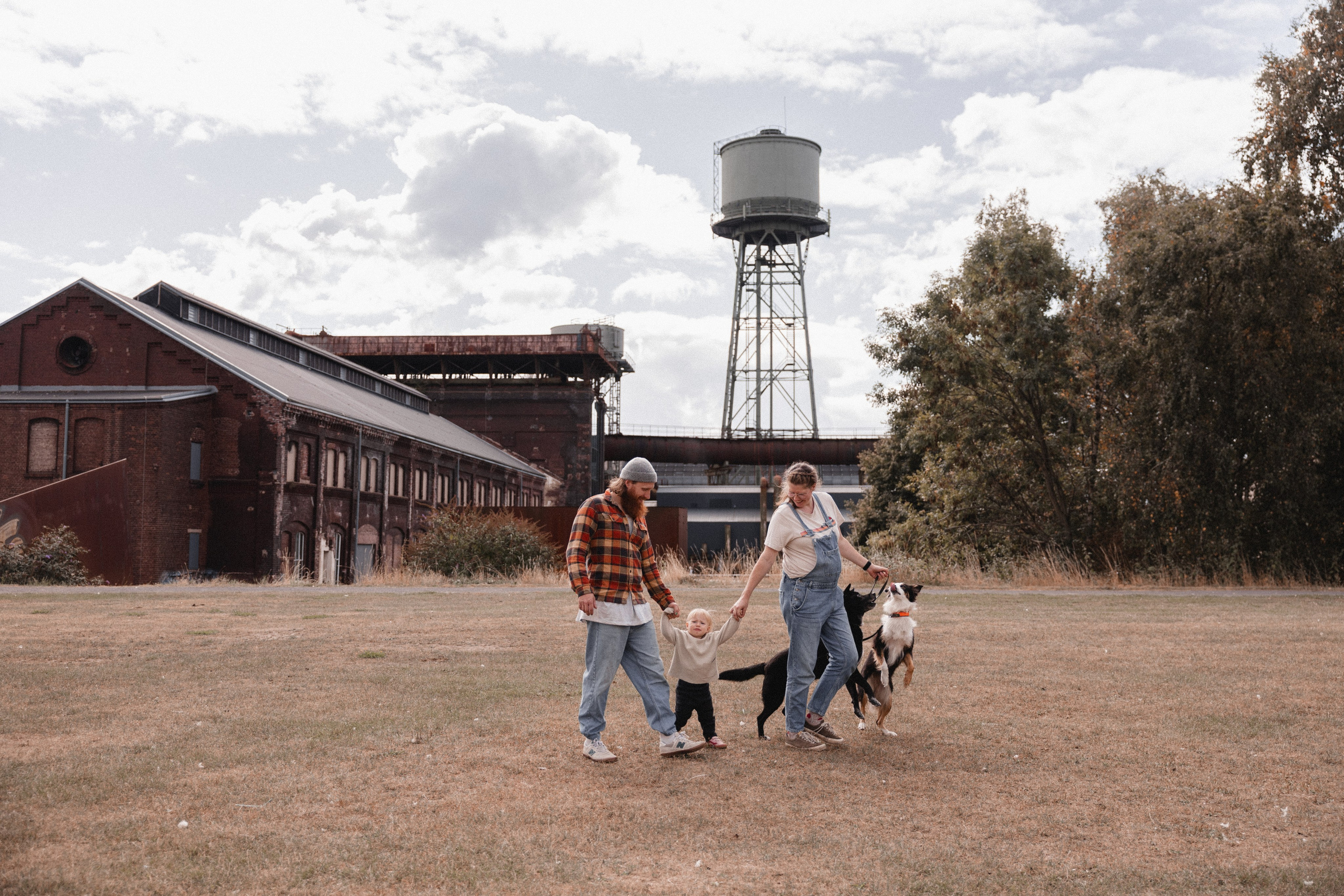 Thessa & Moritz I Westpark Bochum. Hochzeitsfotografin Bochum | Halyna Reiche Fotografie NRW