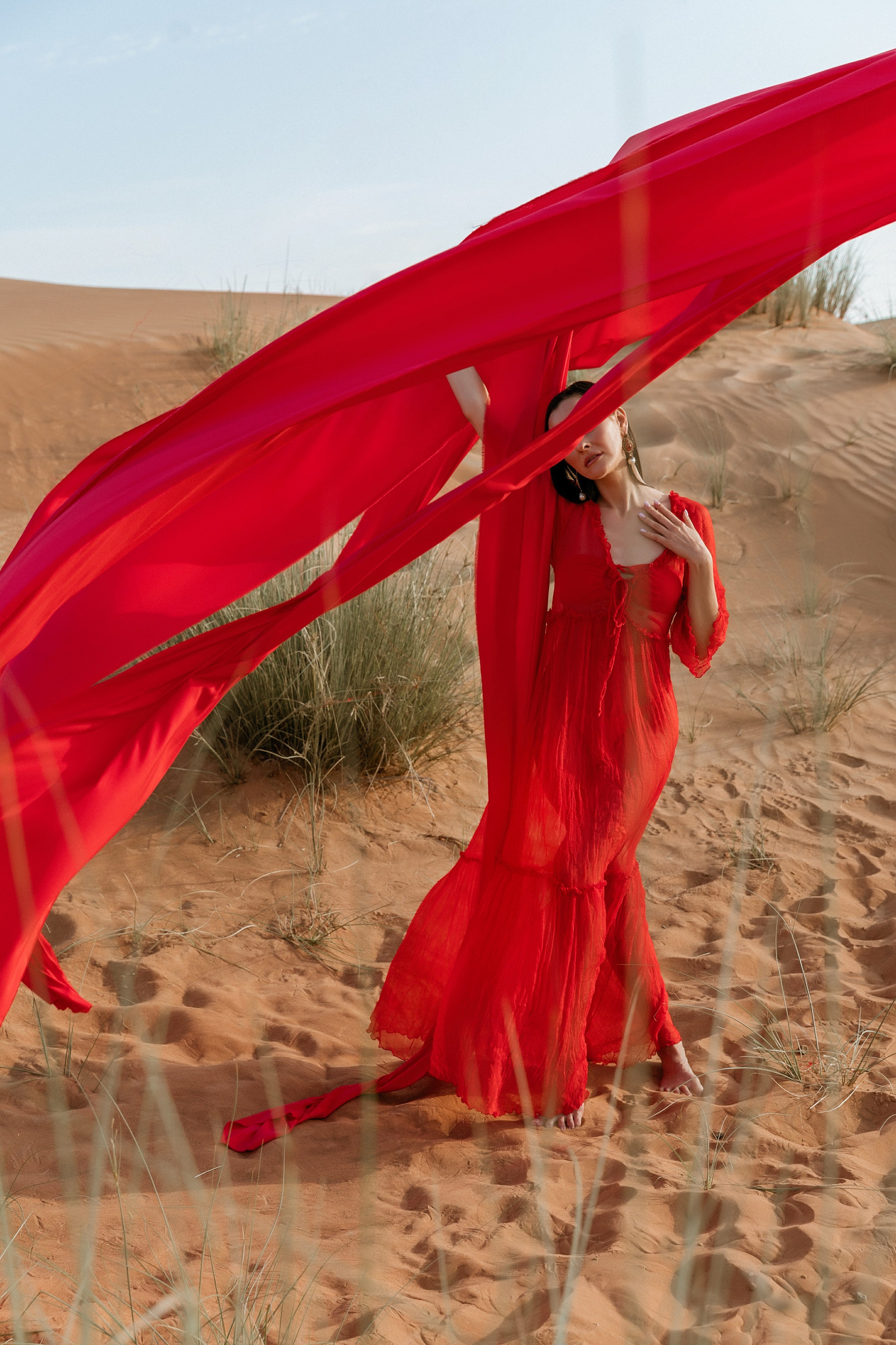 Tamara. Behind the red curtain. Портретний та весільний фотограф Надія Онода