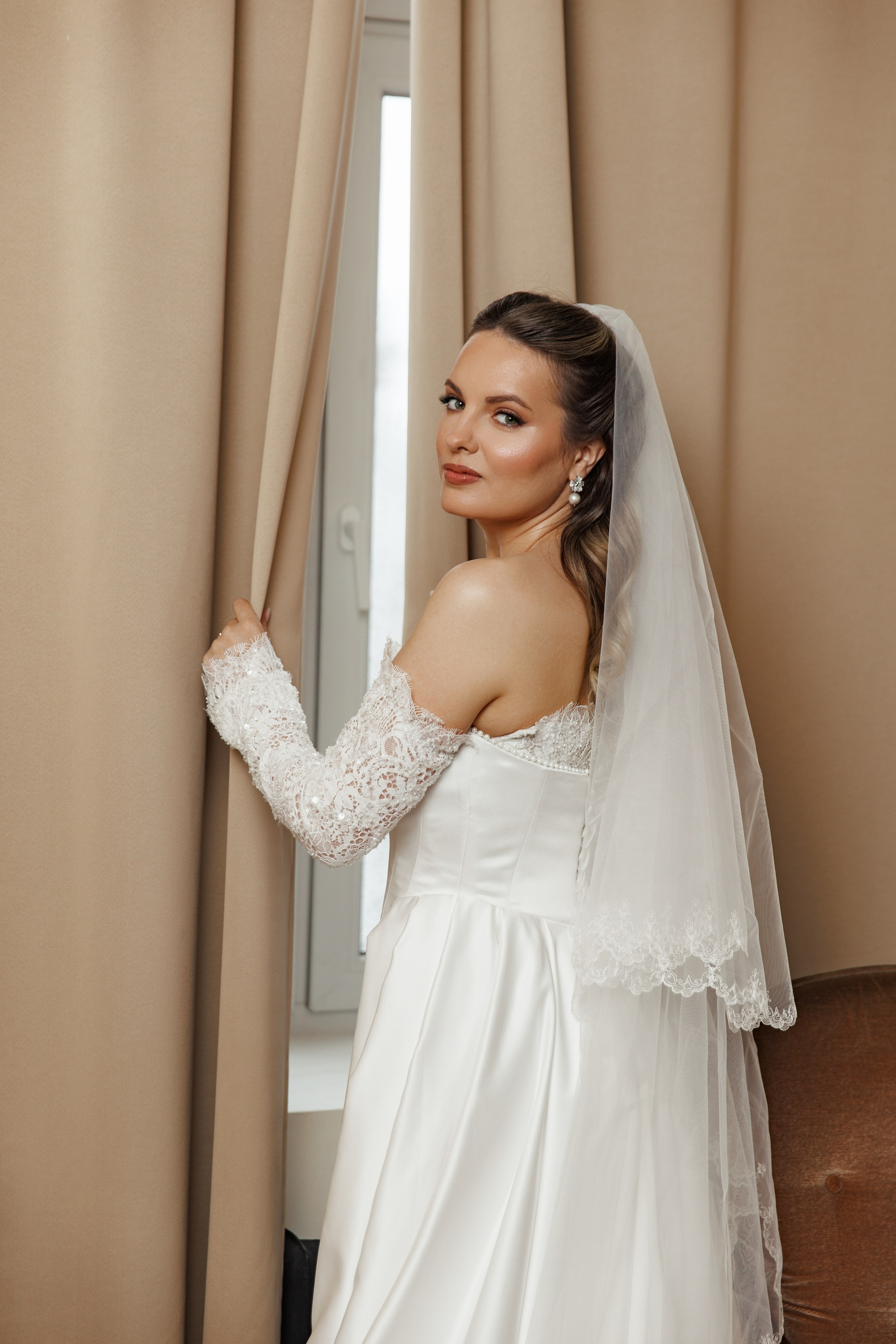 Viorel & Ana. BUREA PRODUCTION