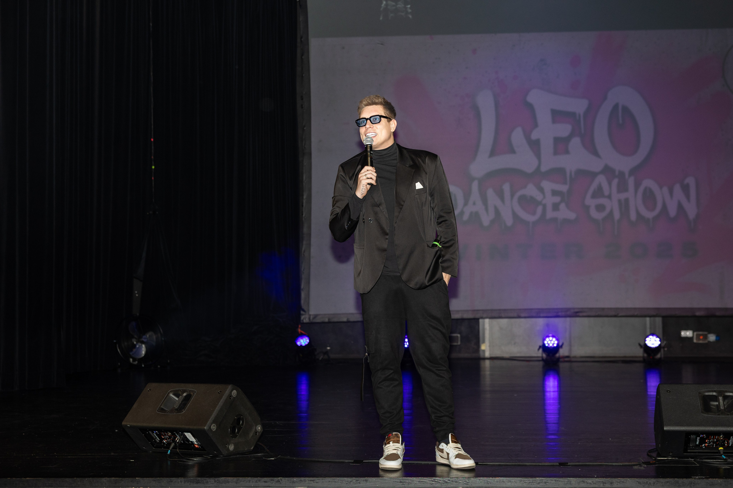 LEO DANCE SHOW WINTER 2025. Семейный и детский фотограф в Варшаве Мила Бобровская