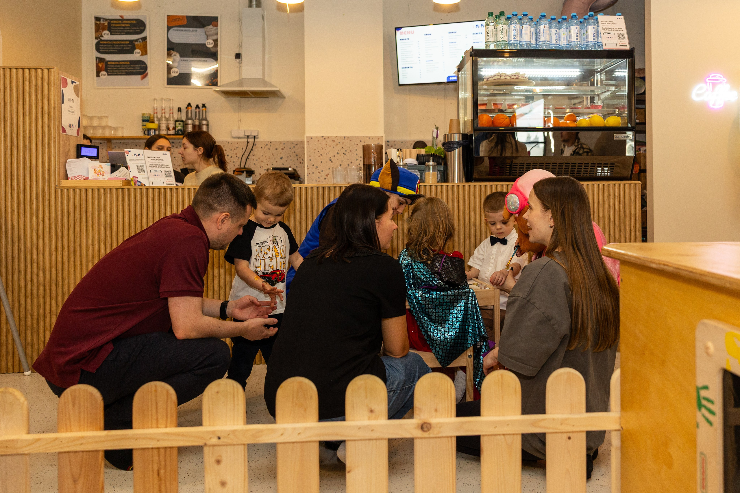 День рождения Артёма 24 января 2026 года. Семейный и детский фотограф в Варшаве Мила Бобровская