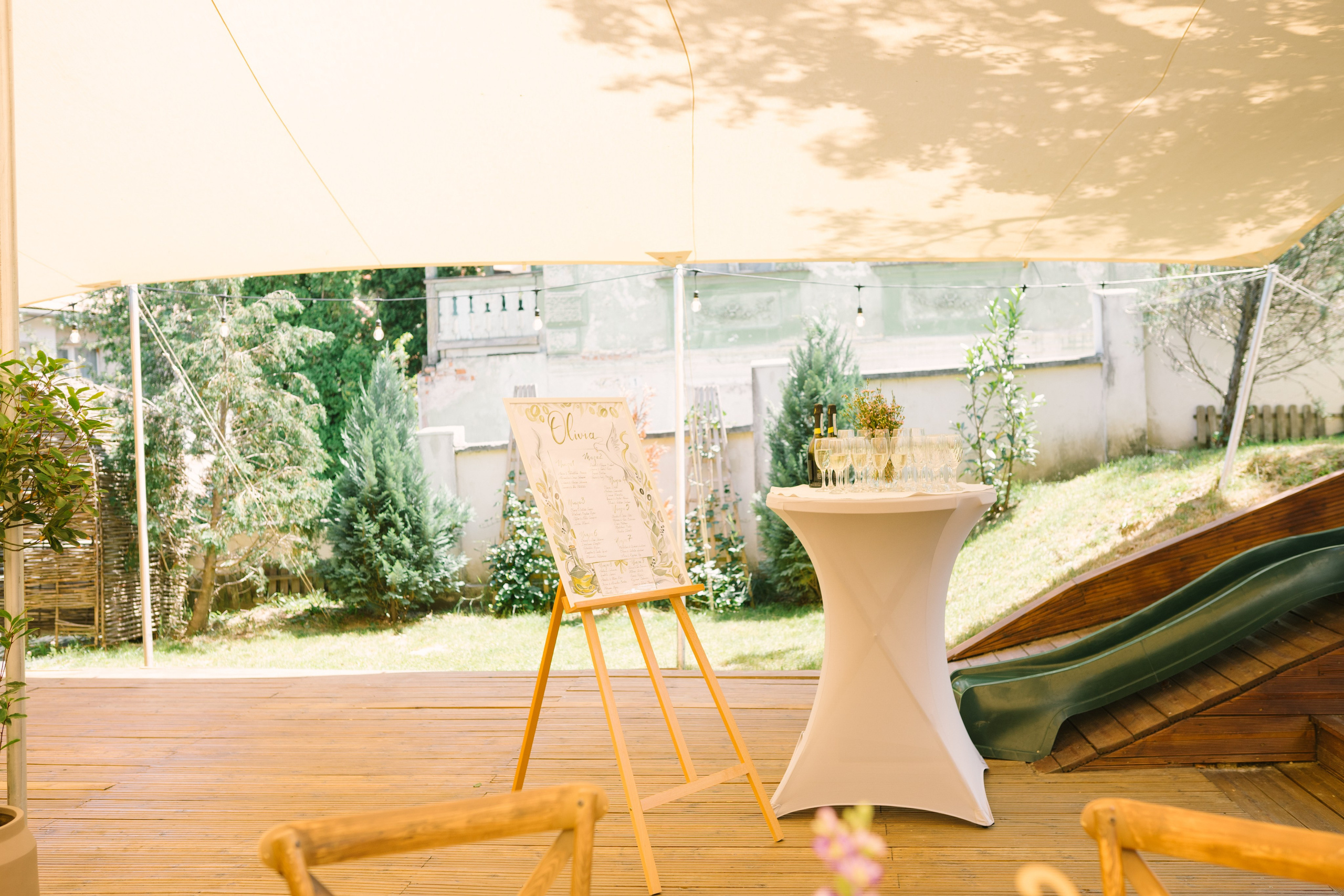 Fotografie de Eveniment Brașov: Povești Vizuale | Mădălina Beda. Madalina Beda- Artist vizual, fotograf, doula la nastere, consultant babywearing Brasov si in toata tara