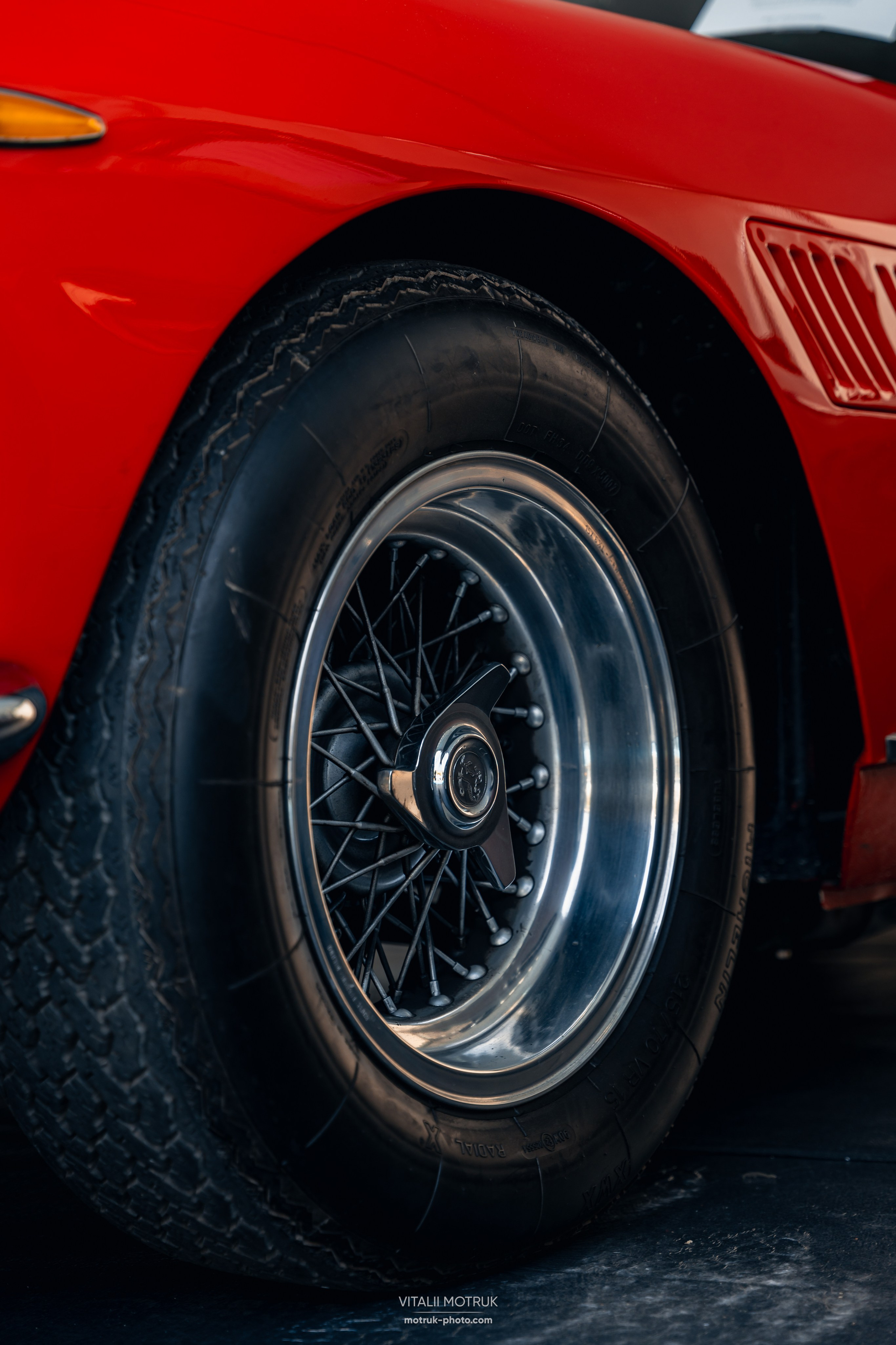 Legends de Nice. Photographe de voitures à Paris — Vitalii Motruk