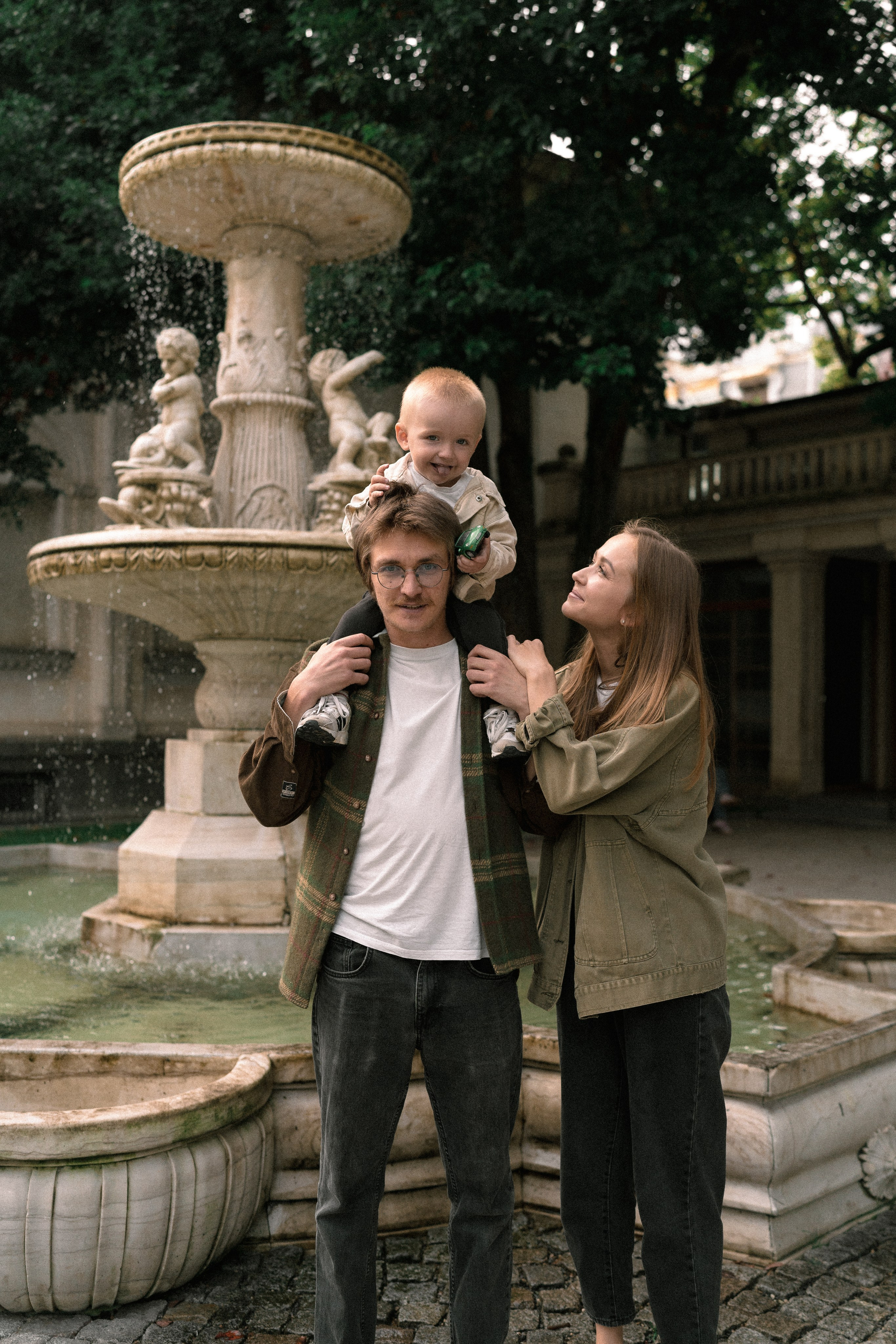 Семейная фотосессия — Мария, Антон и Платон. Портретный и свадебный фотограф в Батуми Валерия Азаренко