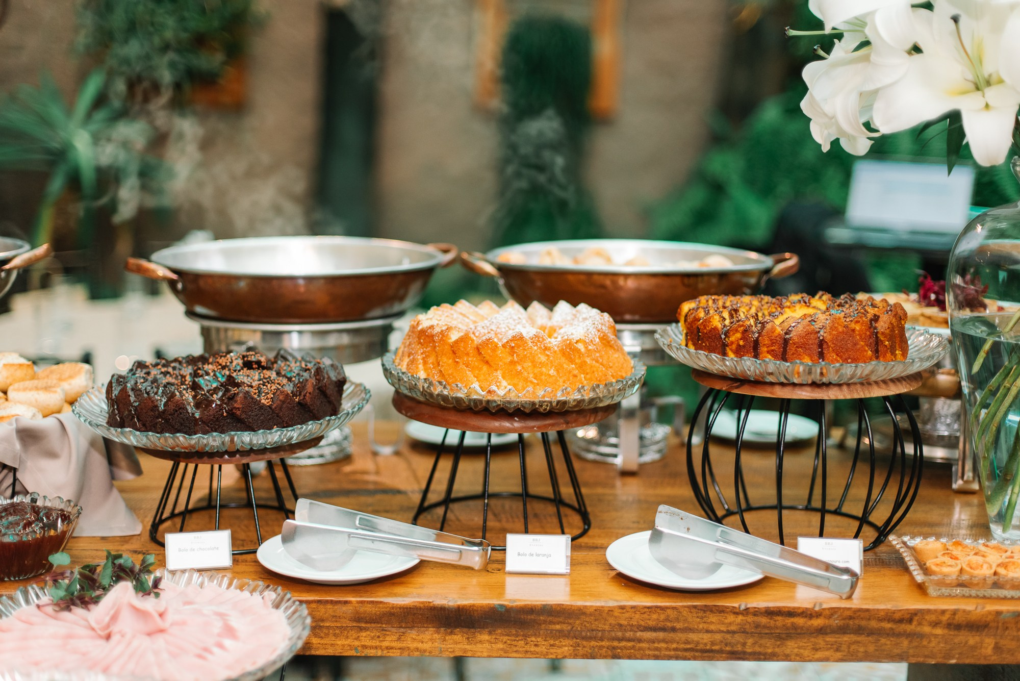 Café + Conteúdo | Casa Pinezi. 78 Imagens