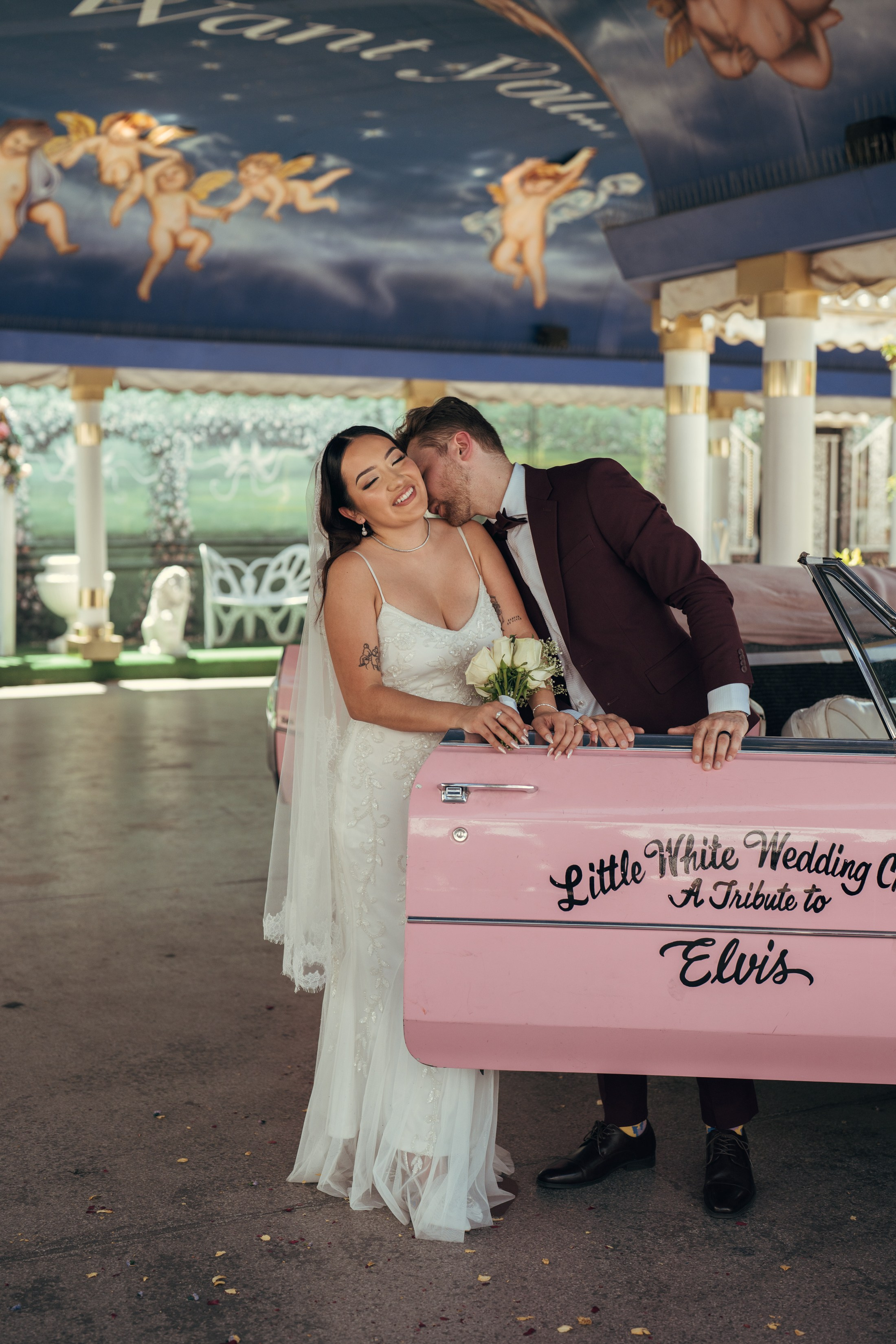 Justin&Sheyla. Wedding & elopement photographer Viktoriya Kravtsov. Las Vegas