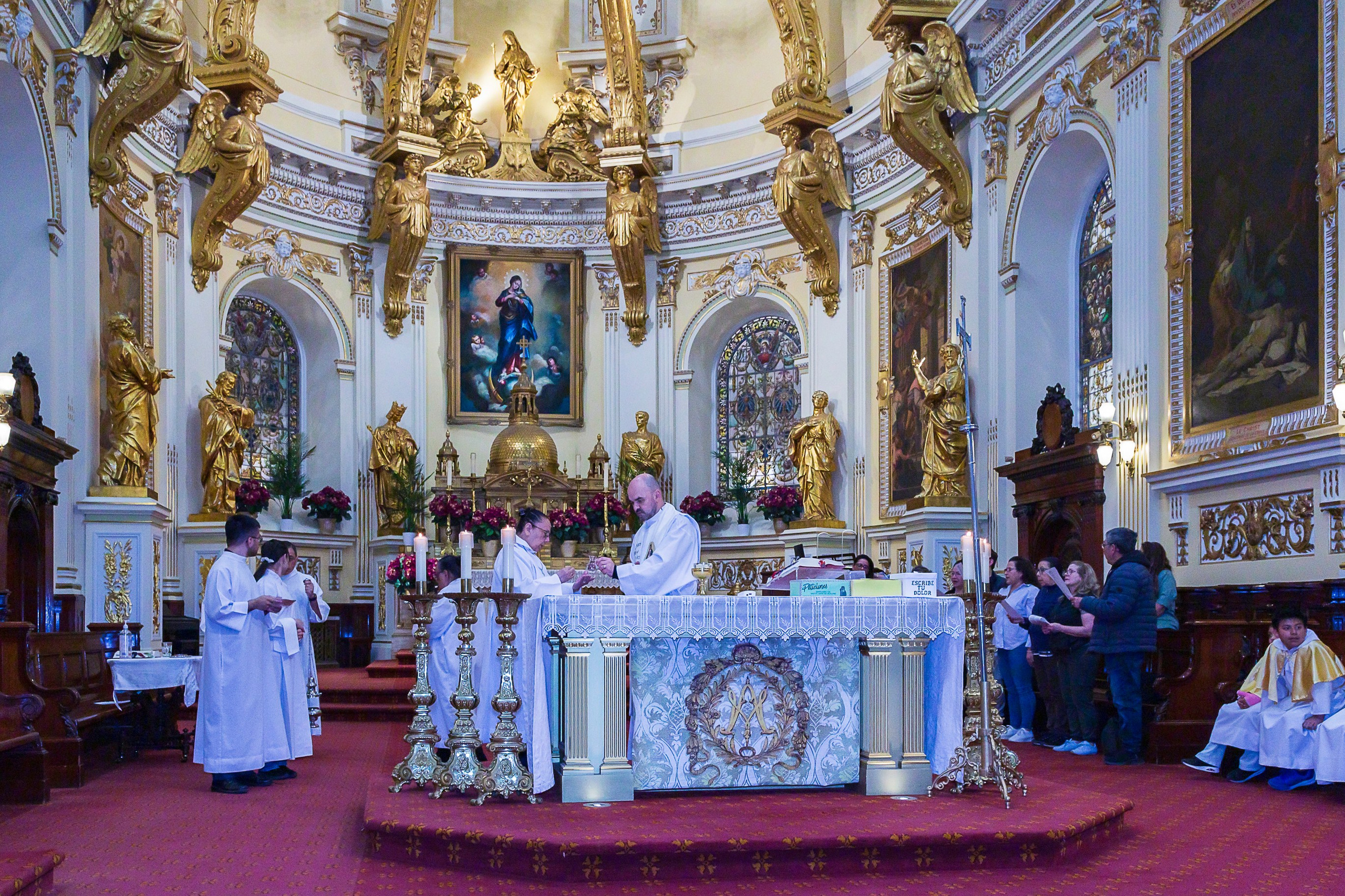 Sainte Anne de Beaupre et Quebec. Studioplaza8
