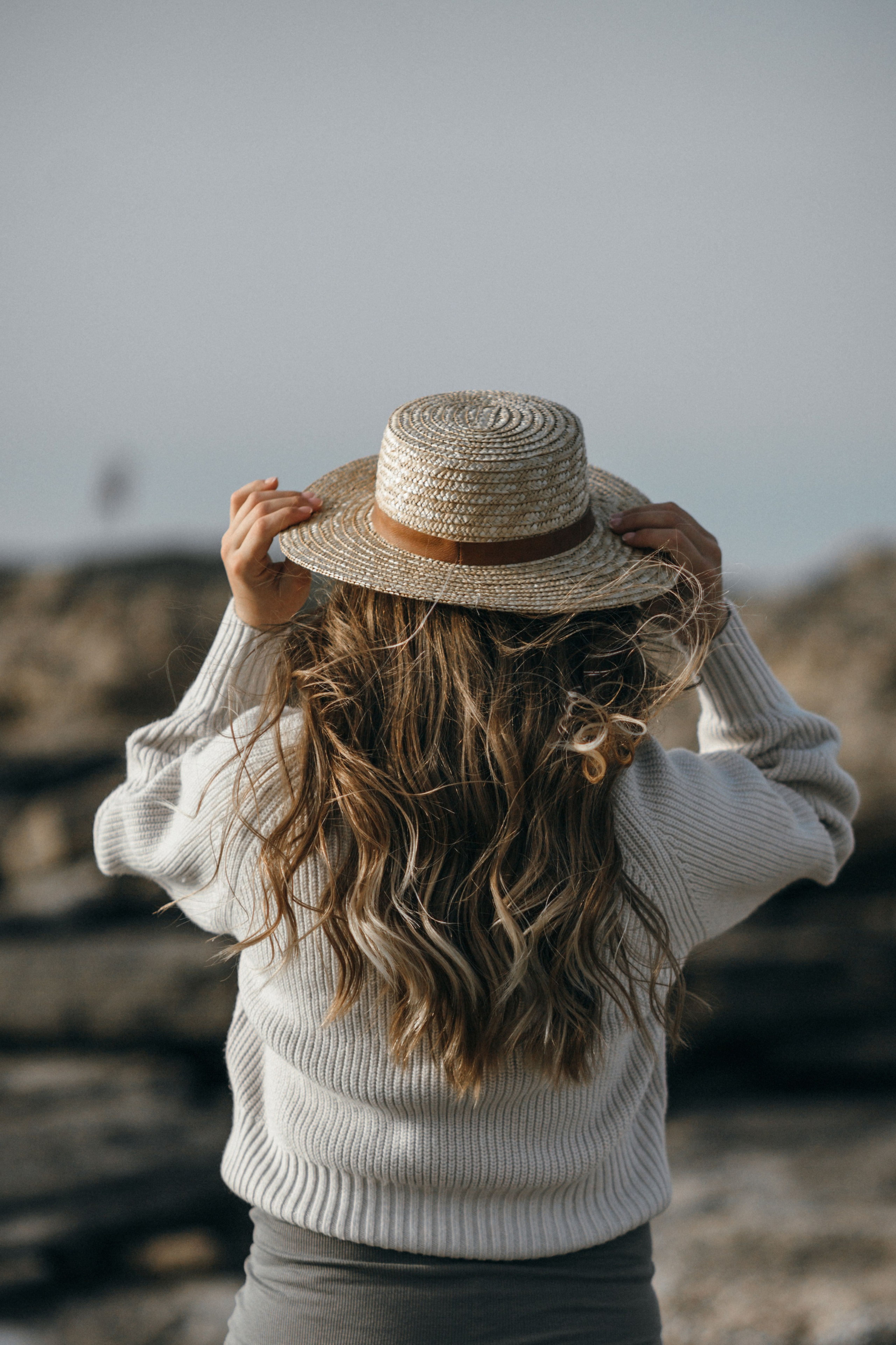 Sasha & Inna at HaBonim beach. Family photographer in Israel