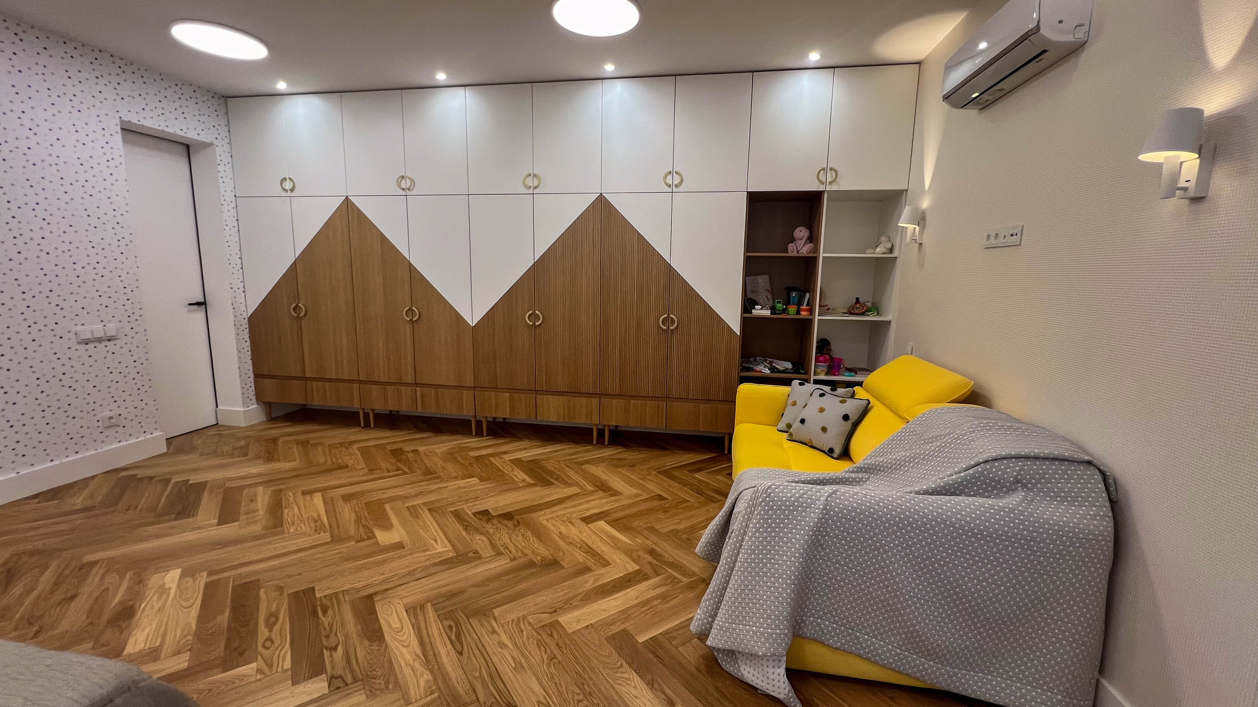 Flat. Fotograf Dmitrii Donets