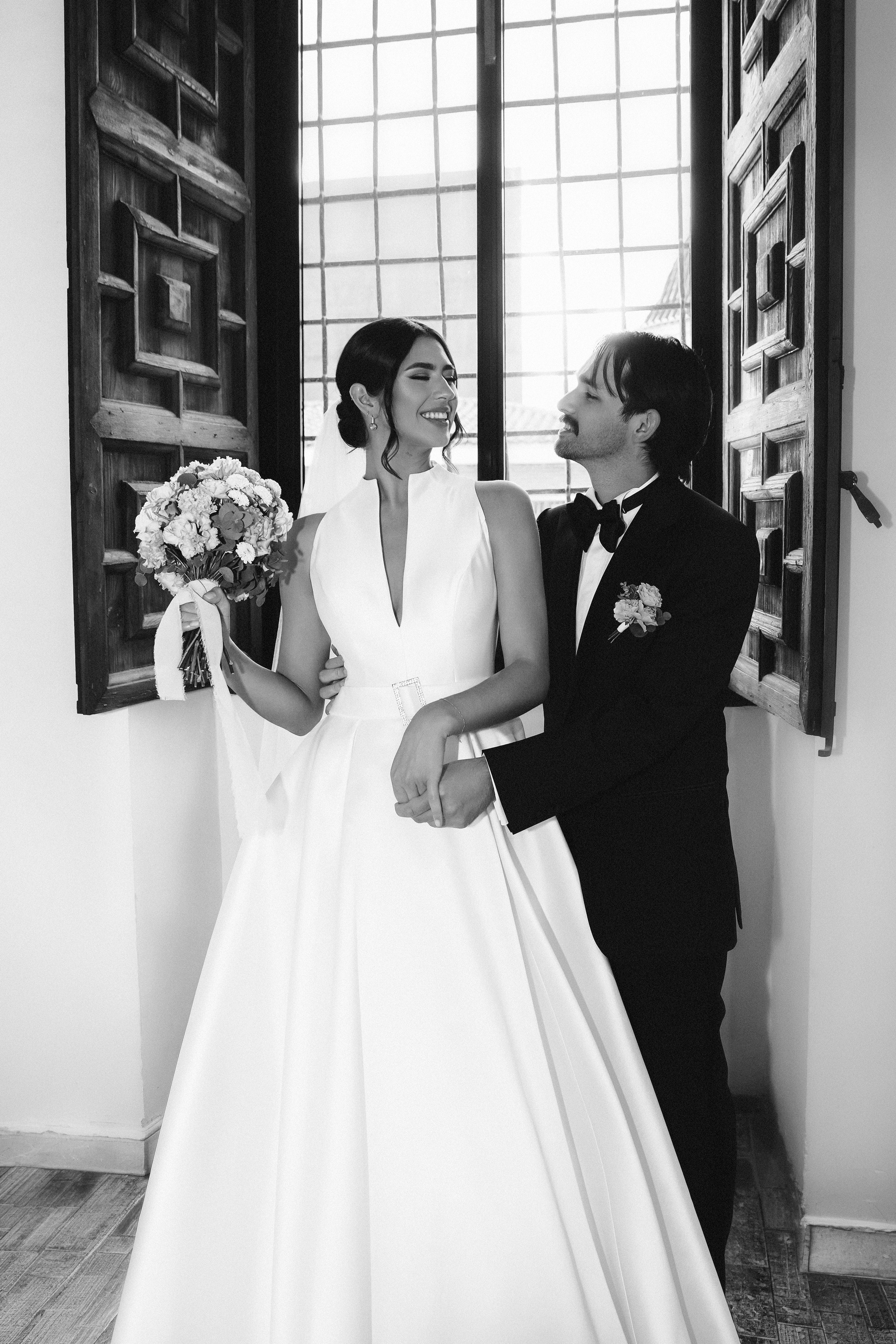 Fotografía de Bodas Elegante por Julia Gnatenko | Bodas de Destino en Valencia, Alicante, Barcelona. Julia Gnatenko — Fotógrafa en Valencia, Alicante, Barcelona, España y Europa