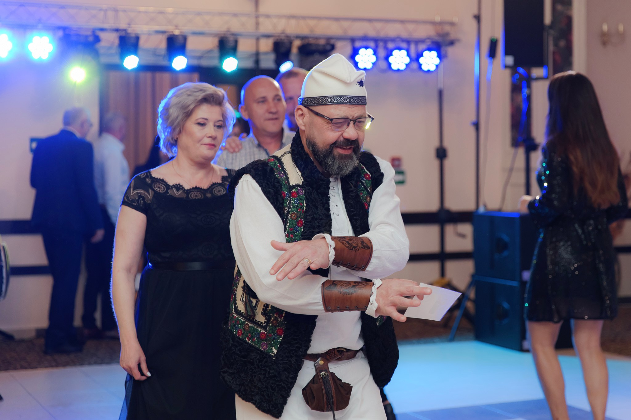 Mihai & Oana. Servicii foto-video profesionale, pentru momente de neuitat