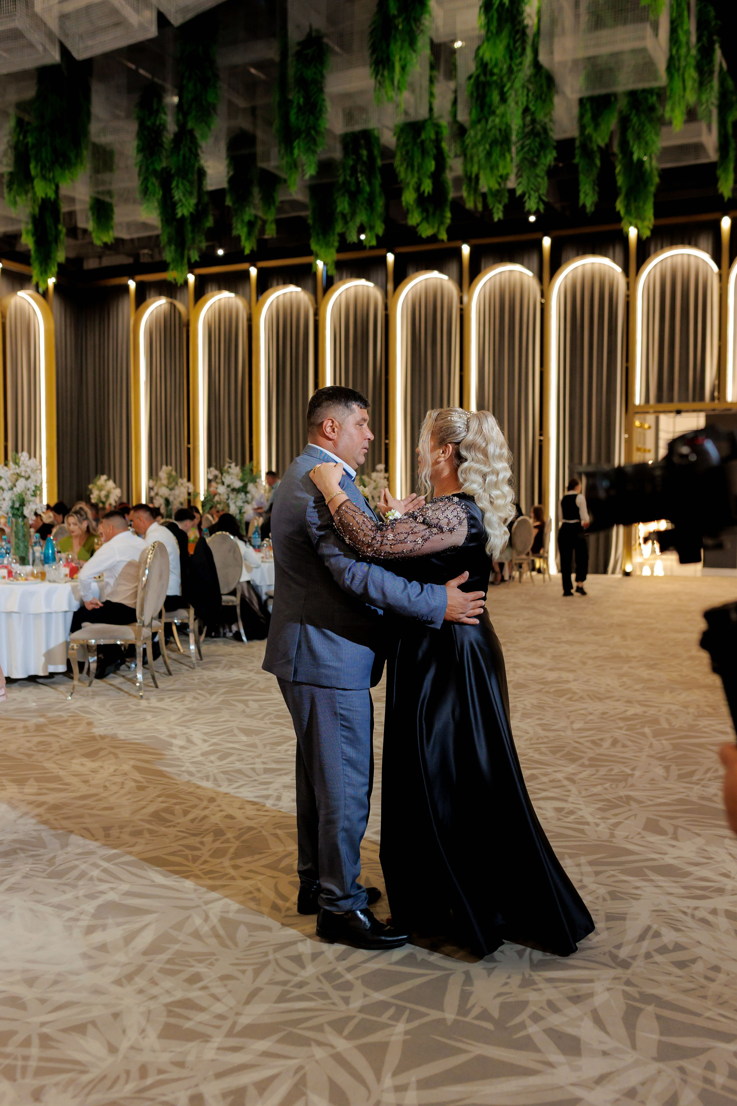 Nunta Nicoleta & Răzvan | Fotografie & Videografie Profesională. Servicii foto-video profesionale, pentru momente de neuitat