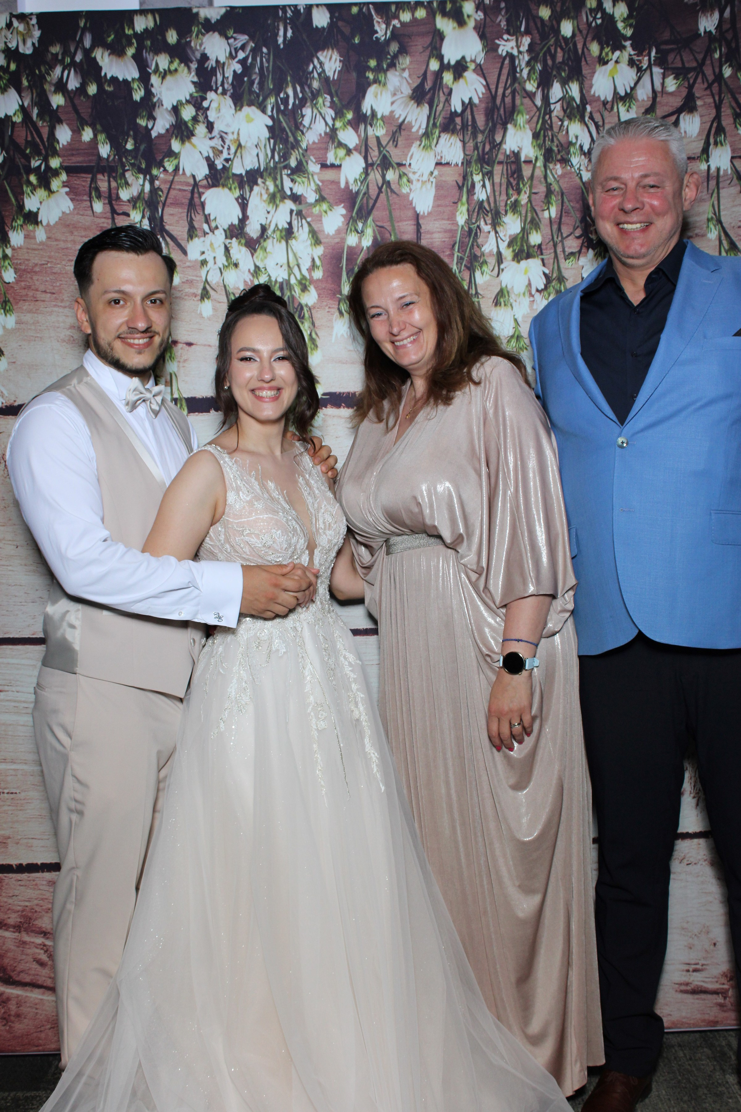 Nunta Ioana & Ionut. Servicii foto-video profesionale, pentru momente de neuitat