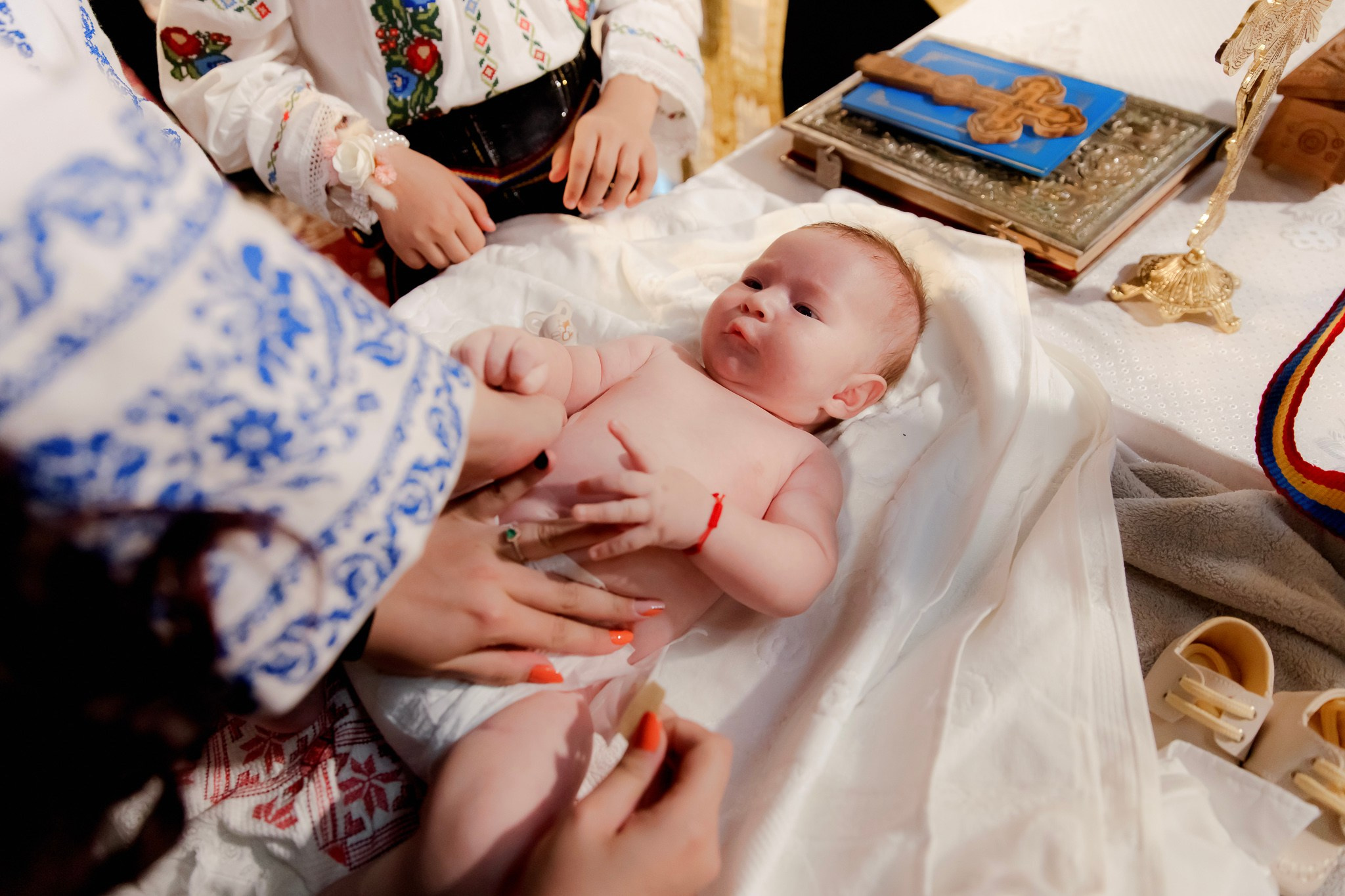 Mihai & Oana. Servicii foto-video profesionale, pentru momente de neuitat