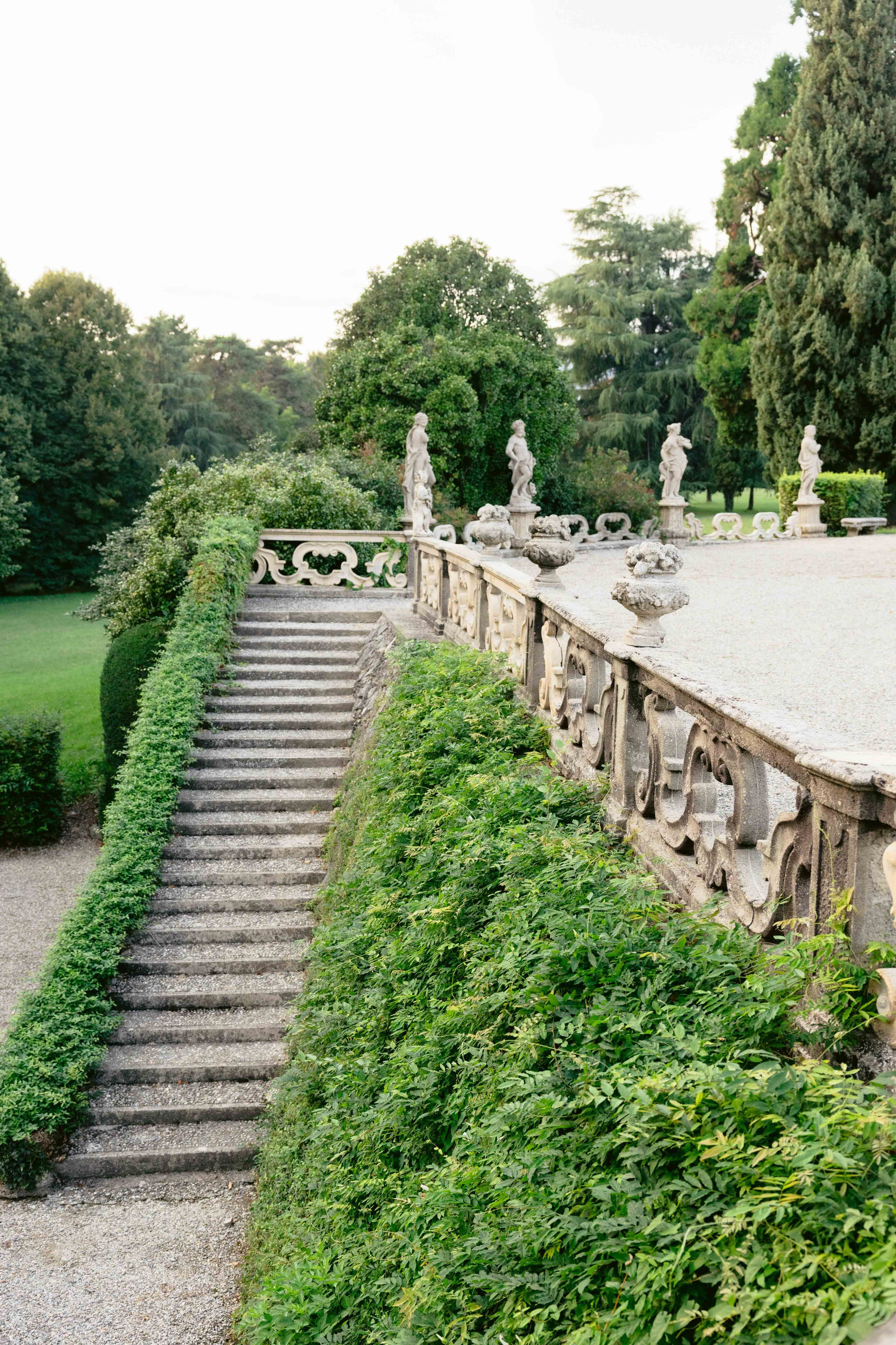 Wedding in Milan — Villa Subaglio. Hochzeitsfotograf Deutschland & Destination Weddings | Moderne Hochzeitsfotografie