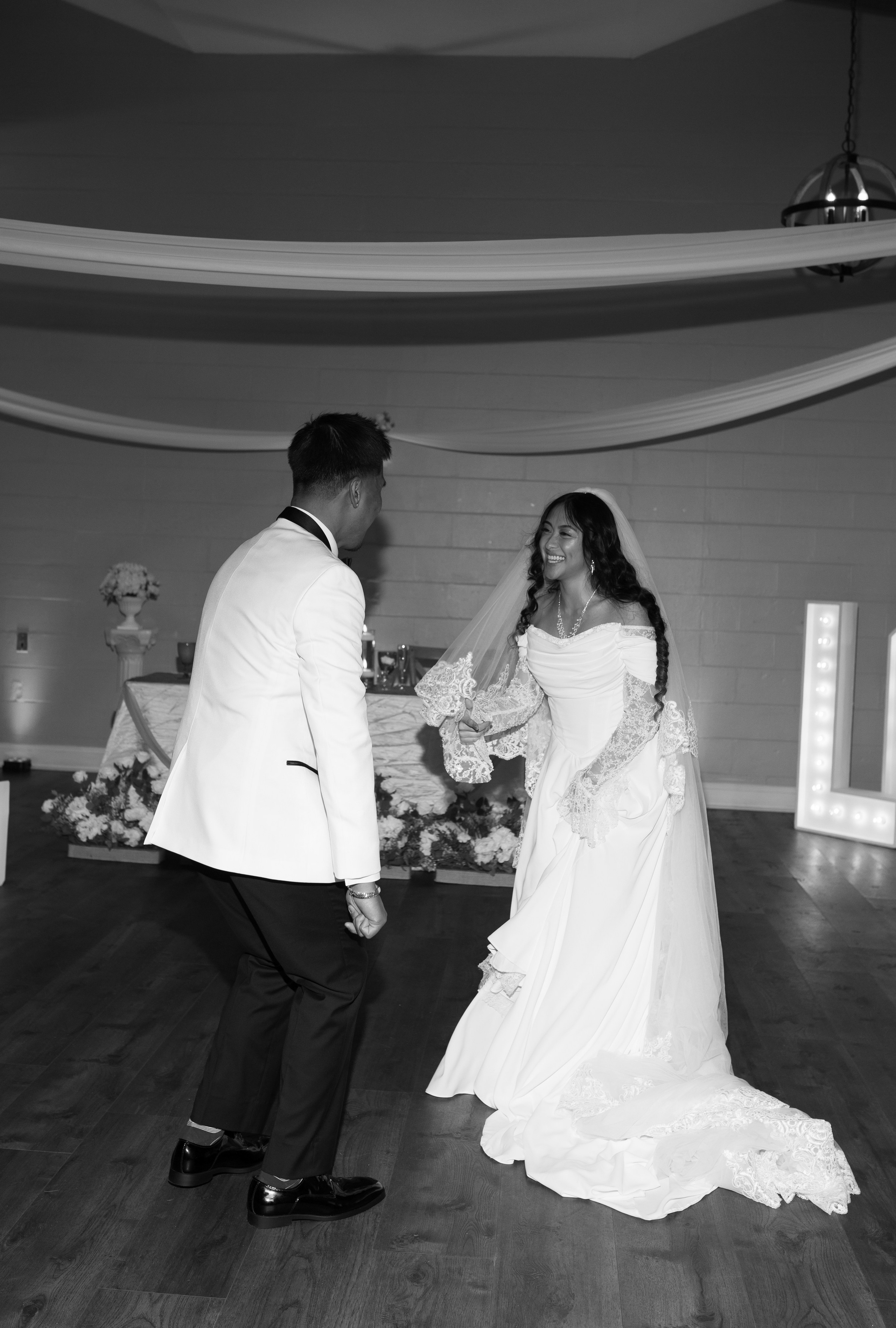 Eunice and RJ. Orlando. Photographer Anastasia Nagibina