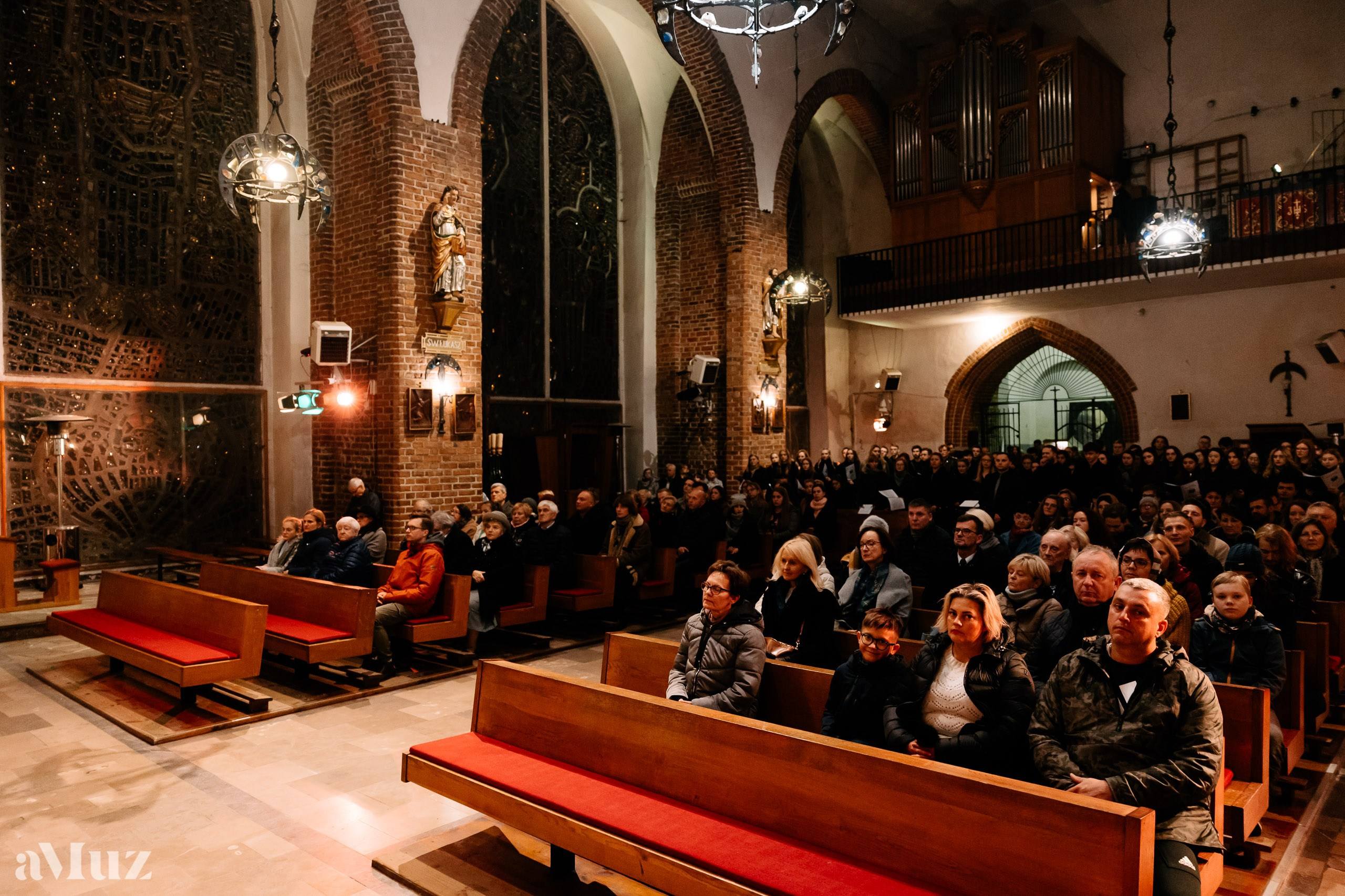 Parafia rzymskokatolicka pw. Św. Barbary Gdańsk. Fotograf Ślubny Warszawa - Sesje Biznesowe Rodzinne Eventy